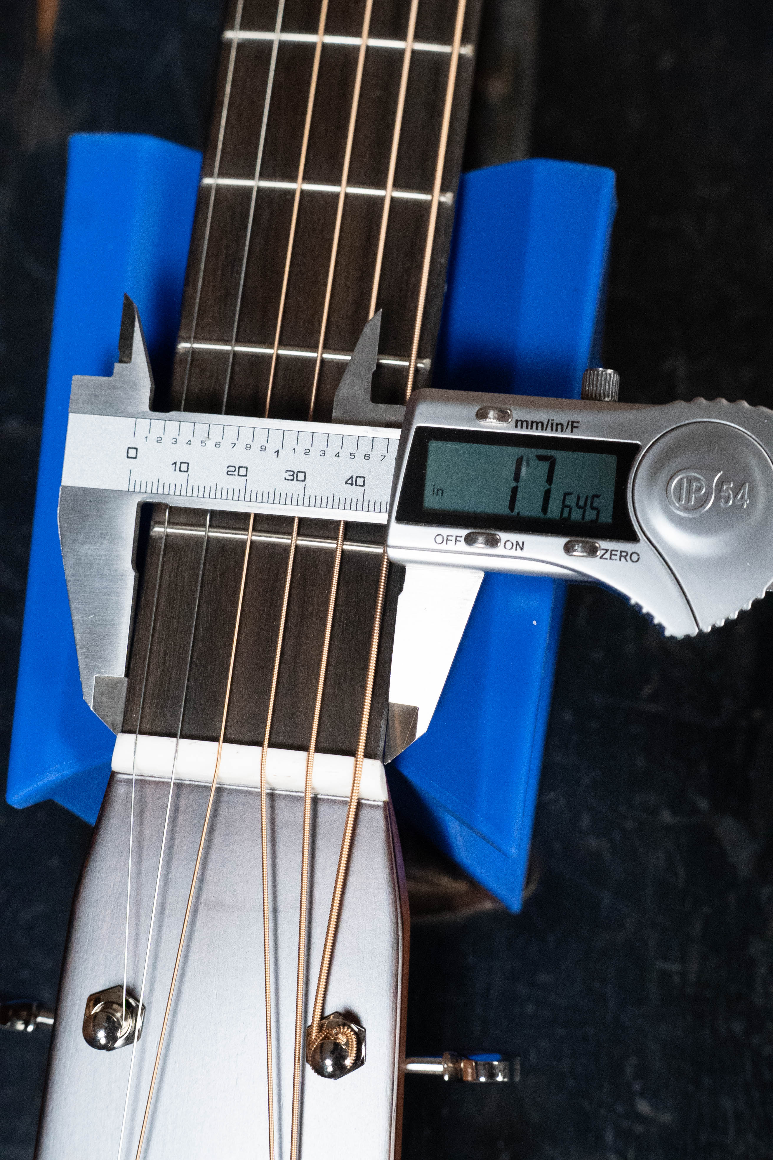 *New 2025 Model* Martin HD-28 Spruce/East Indian Rosewood Dreadnought Acoustic Guitar #7441