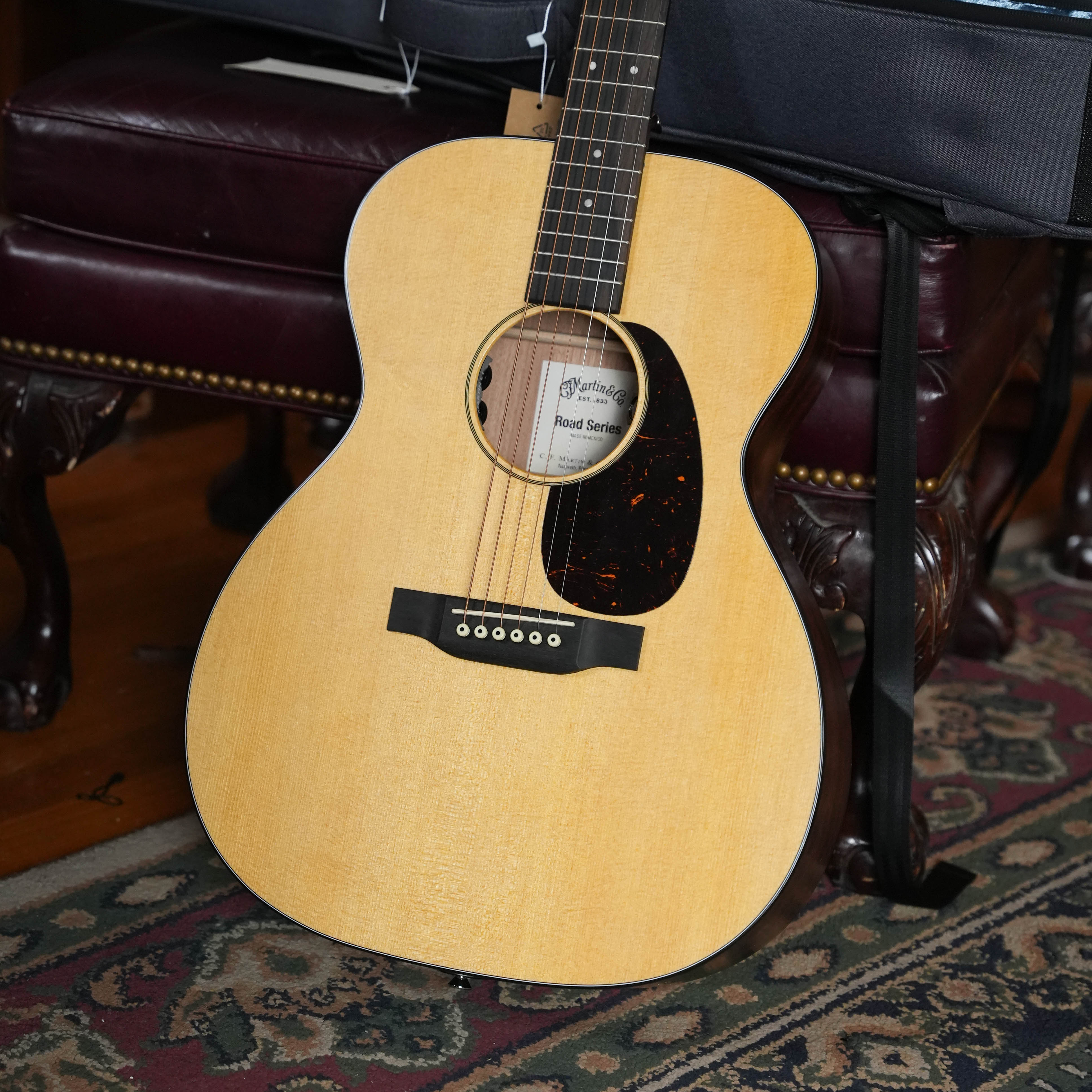 *New 2026 Model* Martin OOO-10E Retro Road Series Spruce/Sapele OOO Guitar w/Martin Electronics #1757