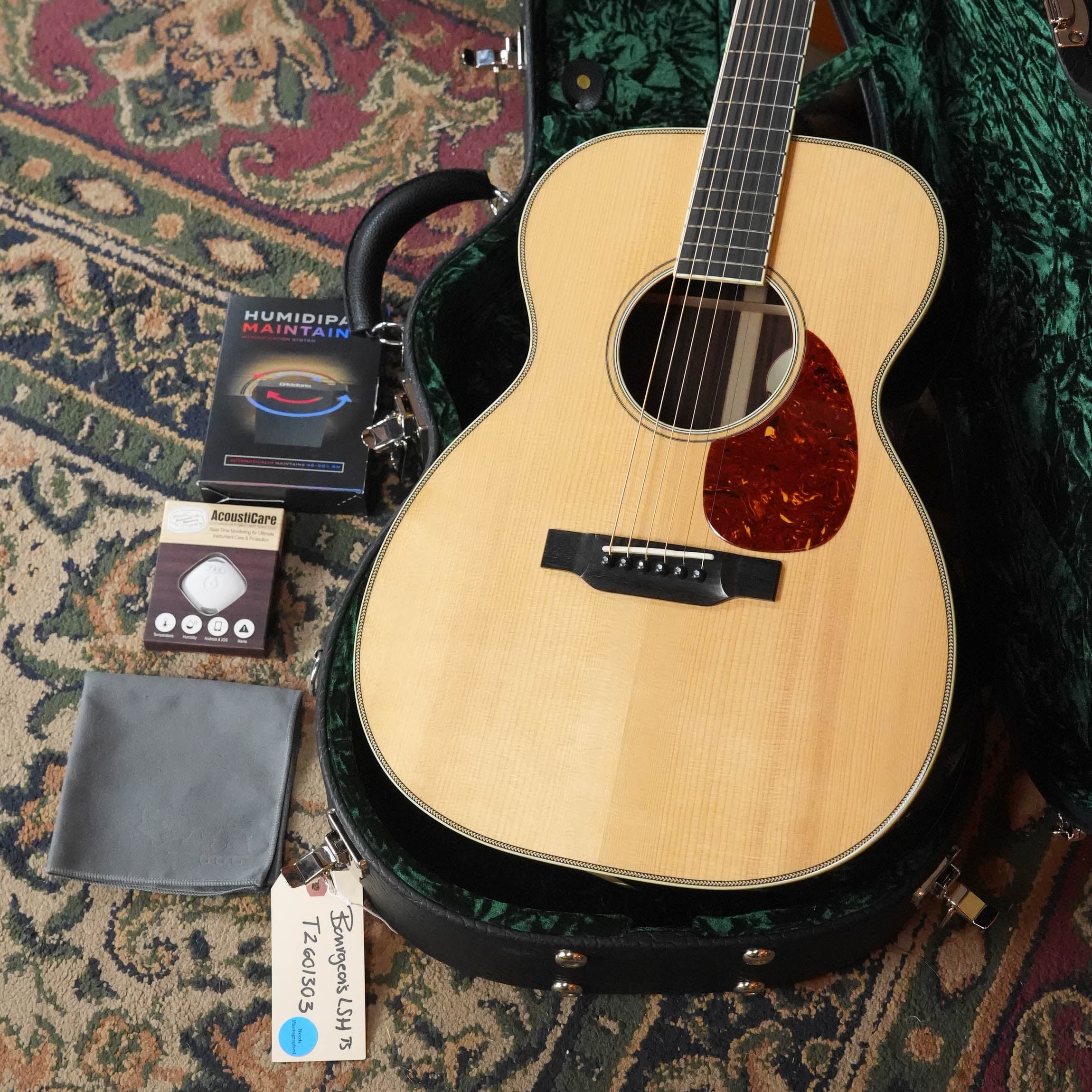 *New 2026 Model* Bourgeois Large Soundhole Touchstone Series OM Acoustic Guitar #1303
