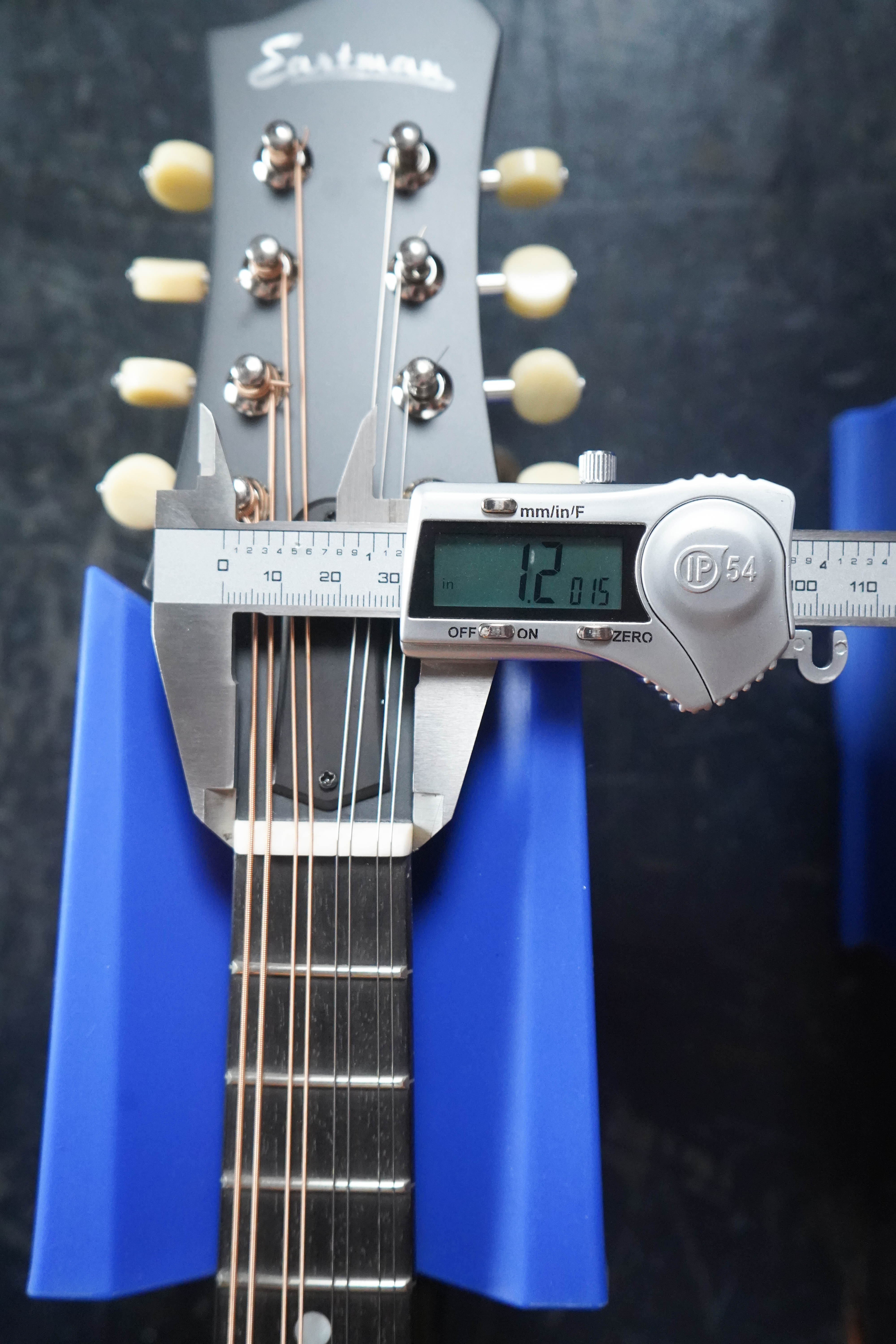 *New 2026 Model* Eastman MD305 Wide Nut A-Style Mandolin #1182