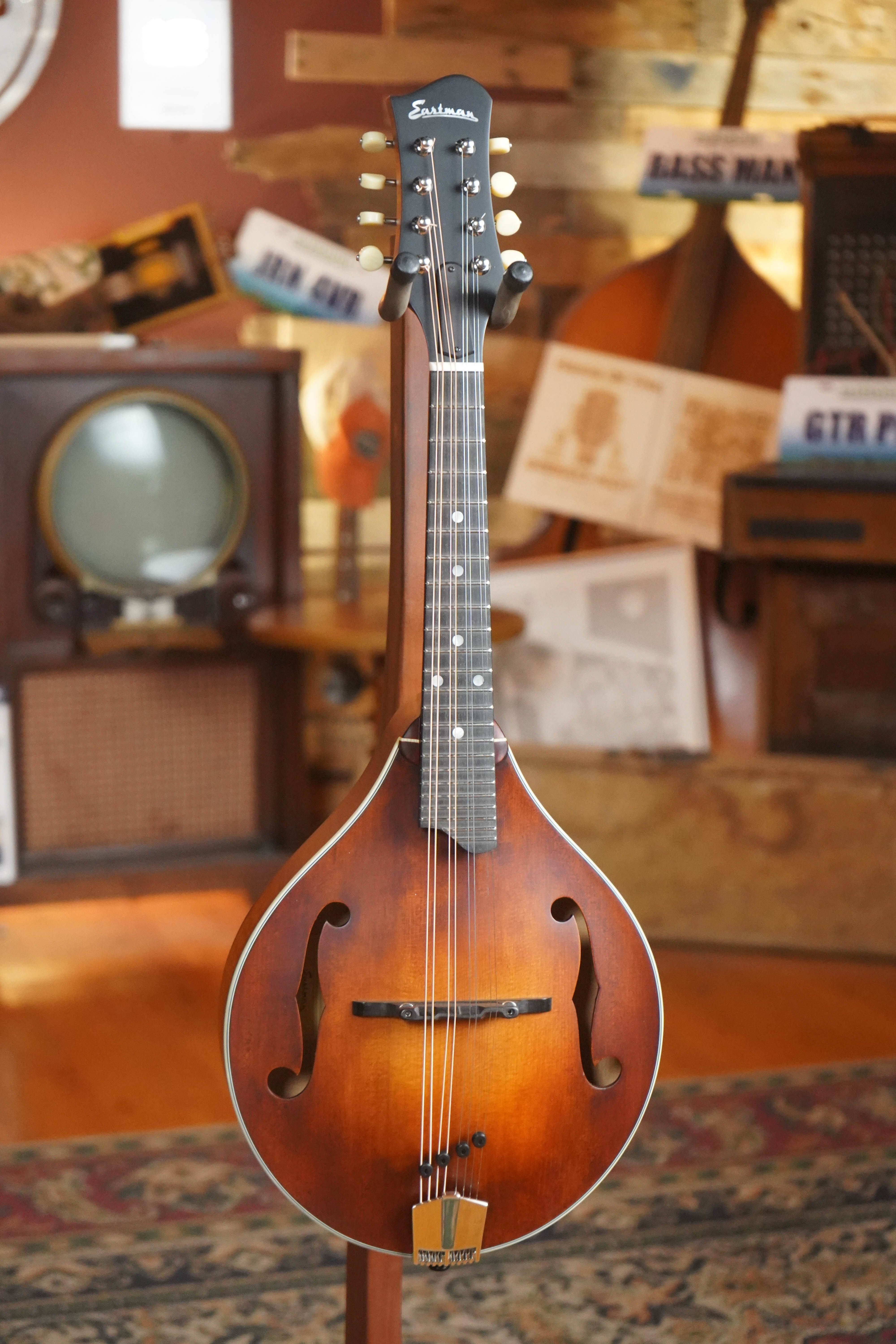 *New 2026 Model* Eastman MD305 Wide Nut A-Style Mandolin #1182