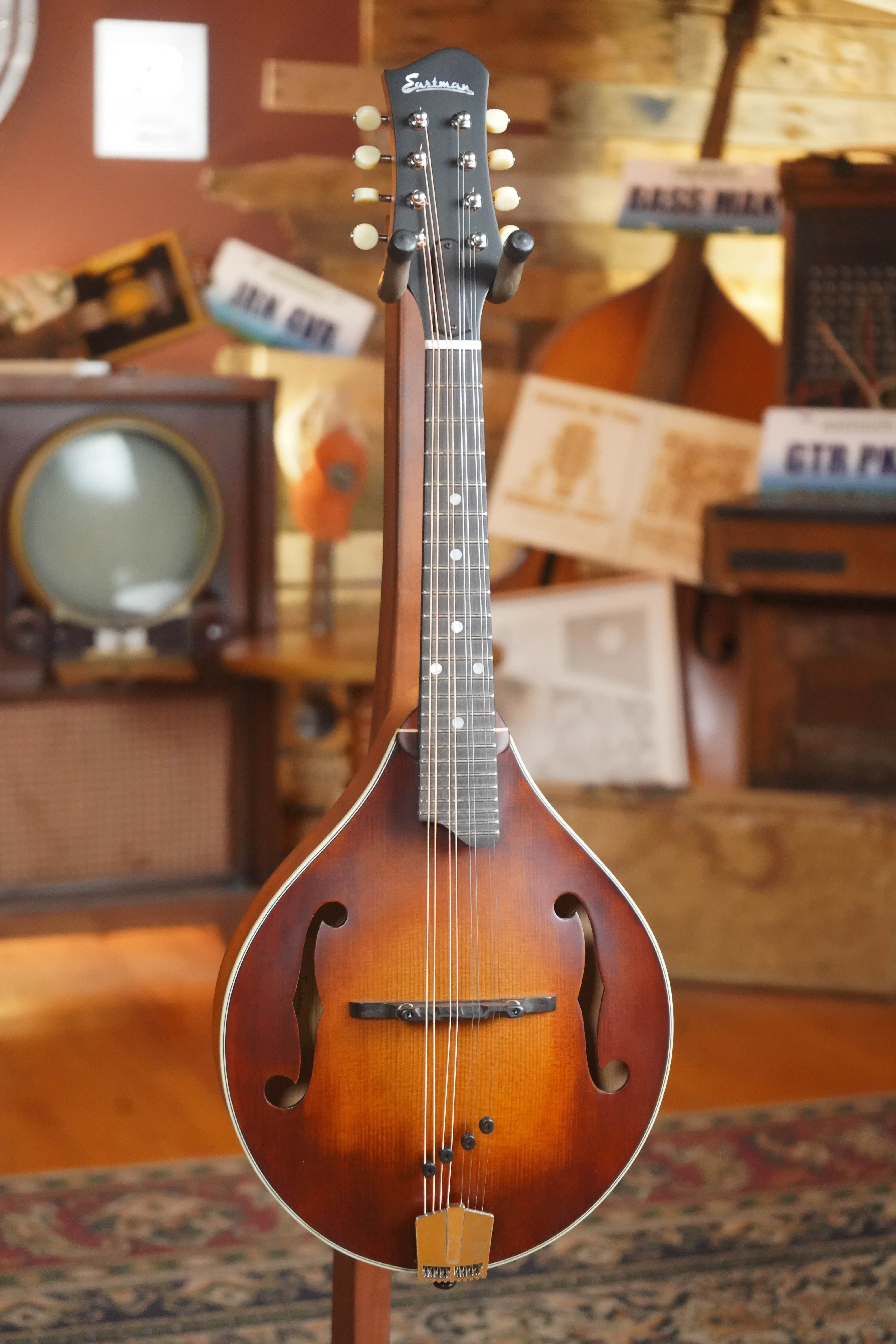 *New 2026 Model* Eastman MD305 Wide Nut A-Style Mandolin #1183