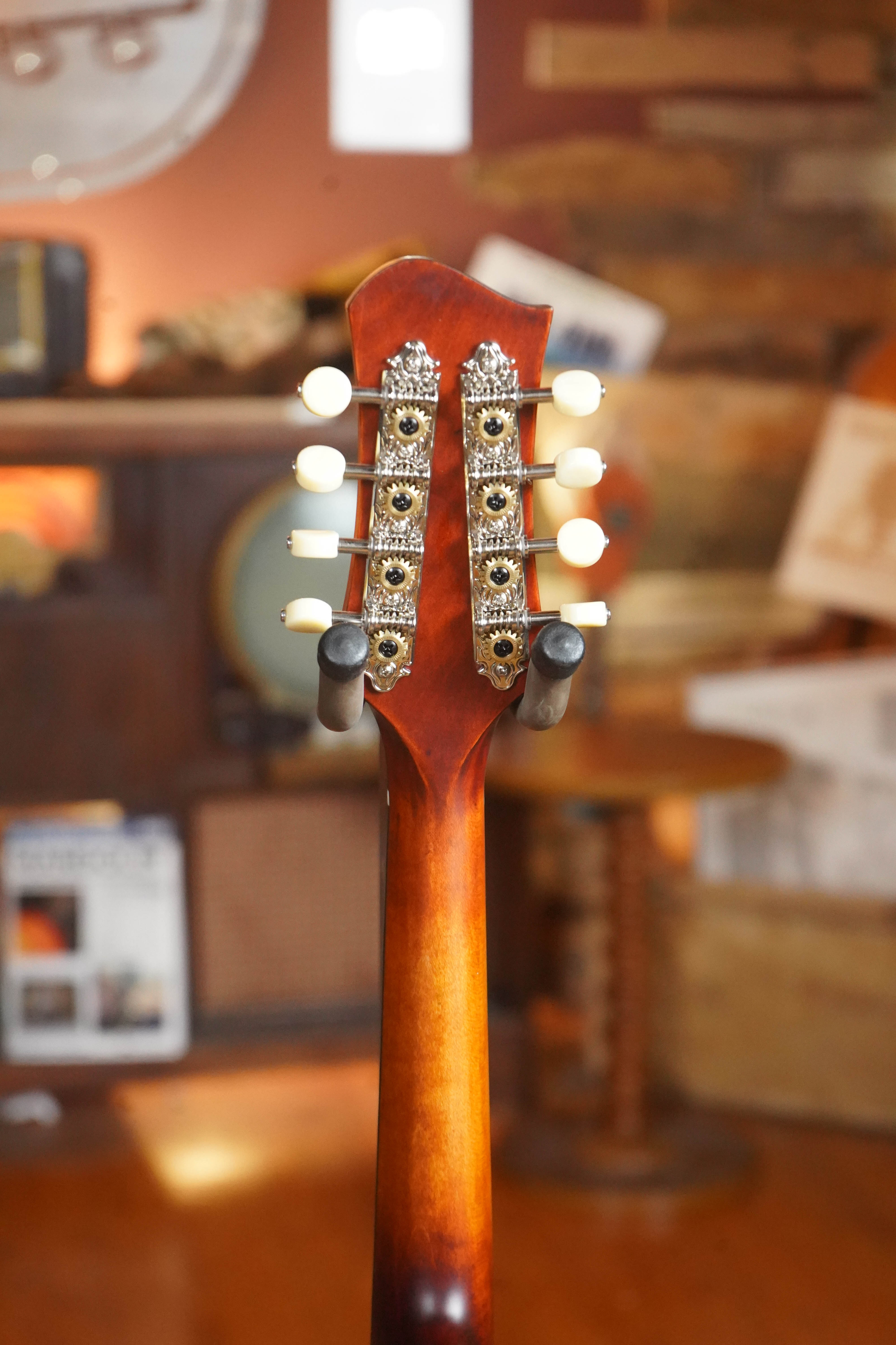 *New 2026 Model* Eastman MD305 Wide Nut Adirondack/Maple A-Style Mandolin #1430