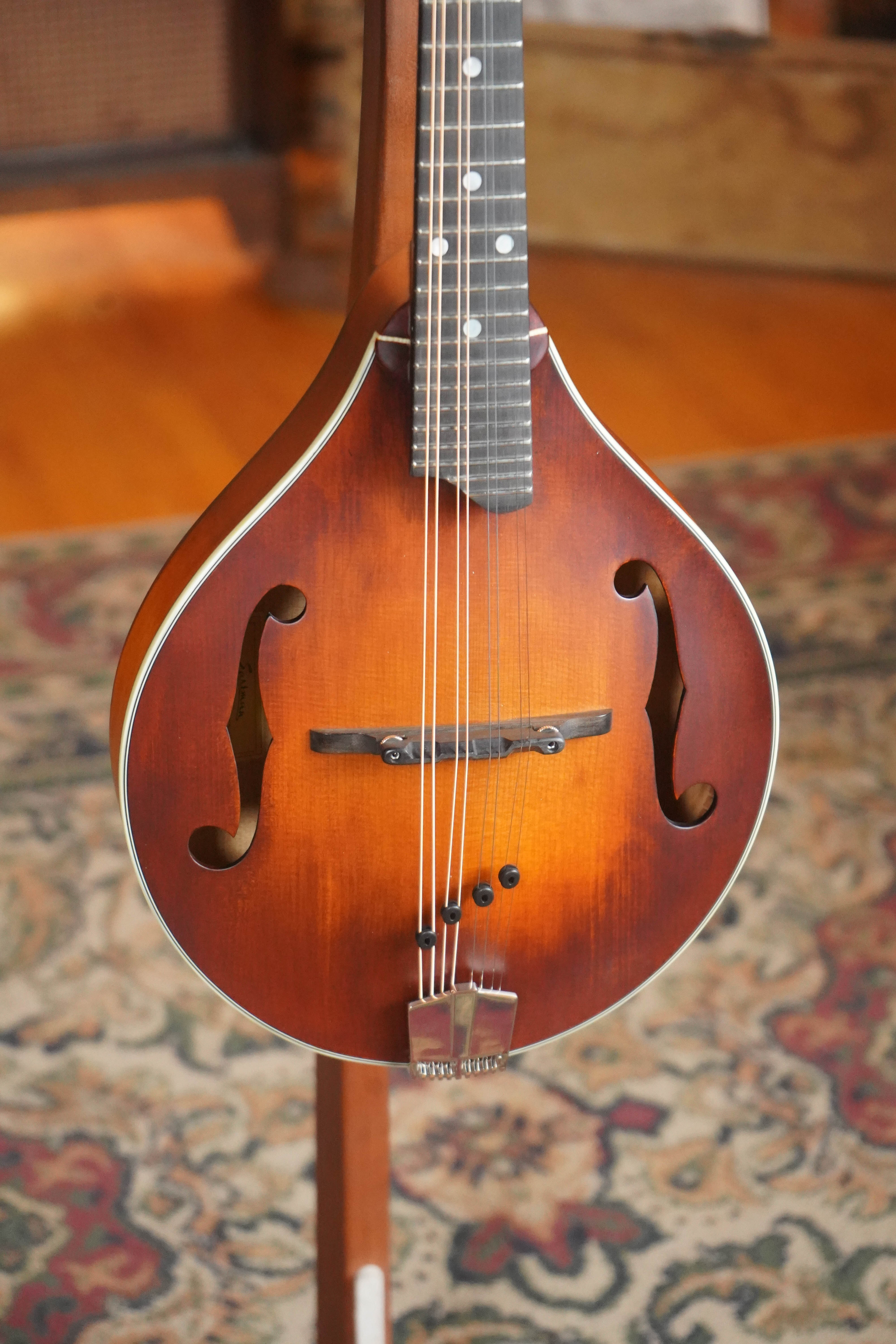 *New 2026 Model* Eastman MD305 Wide Nut Adirondack/Maple A-Style Mandolin #1430