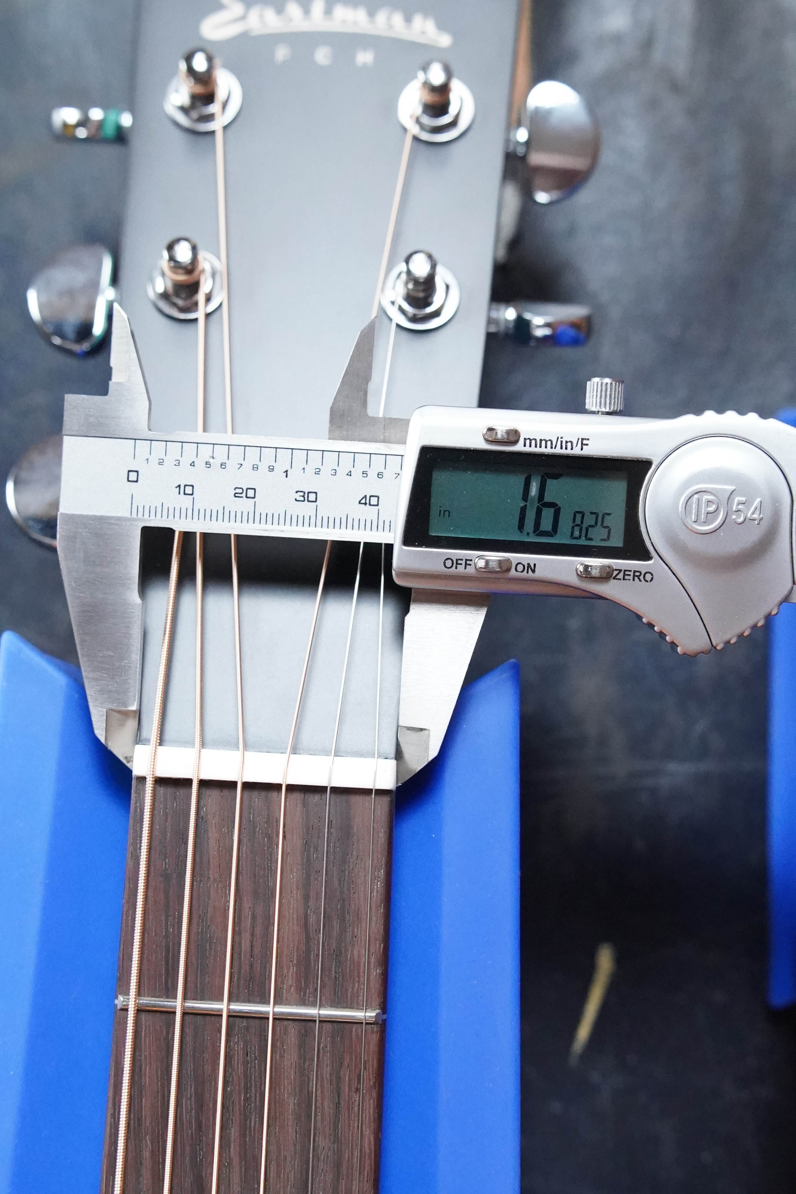 *New 2026 Model* Eastman PCH3-GACE-FB Sitka/Laminated Maple Faded Blue Gloss Grand Auditorium Cutaway Guitar w/Electronics #4543