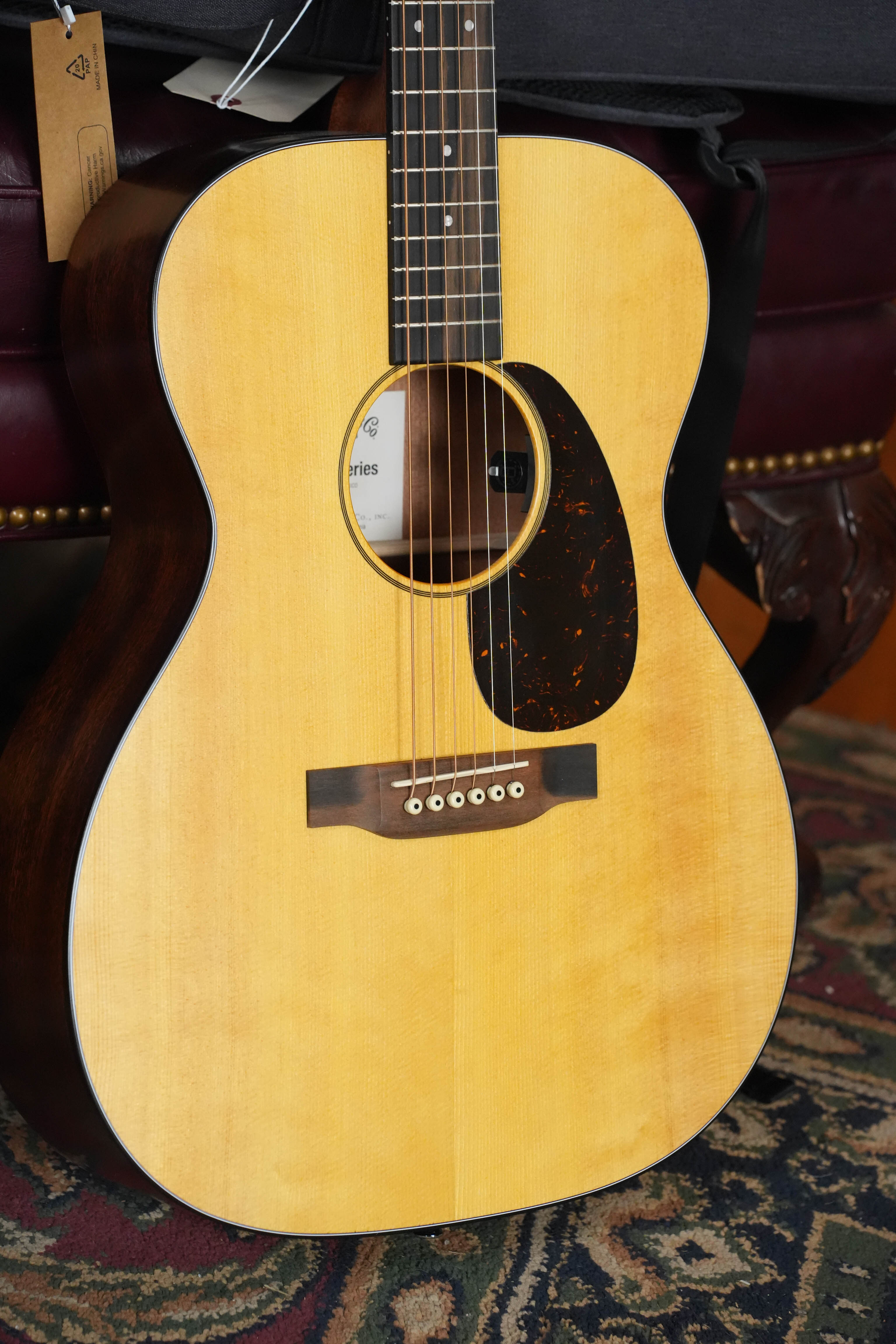 *New 2026 Model* Martin OOO-10E Retro Road Series Spruce/Sapele OOO Guitar w/Martin Electronics #3255
