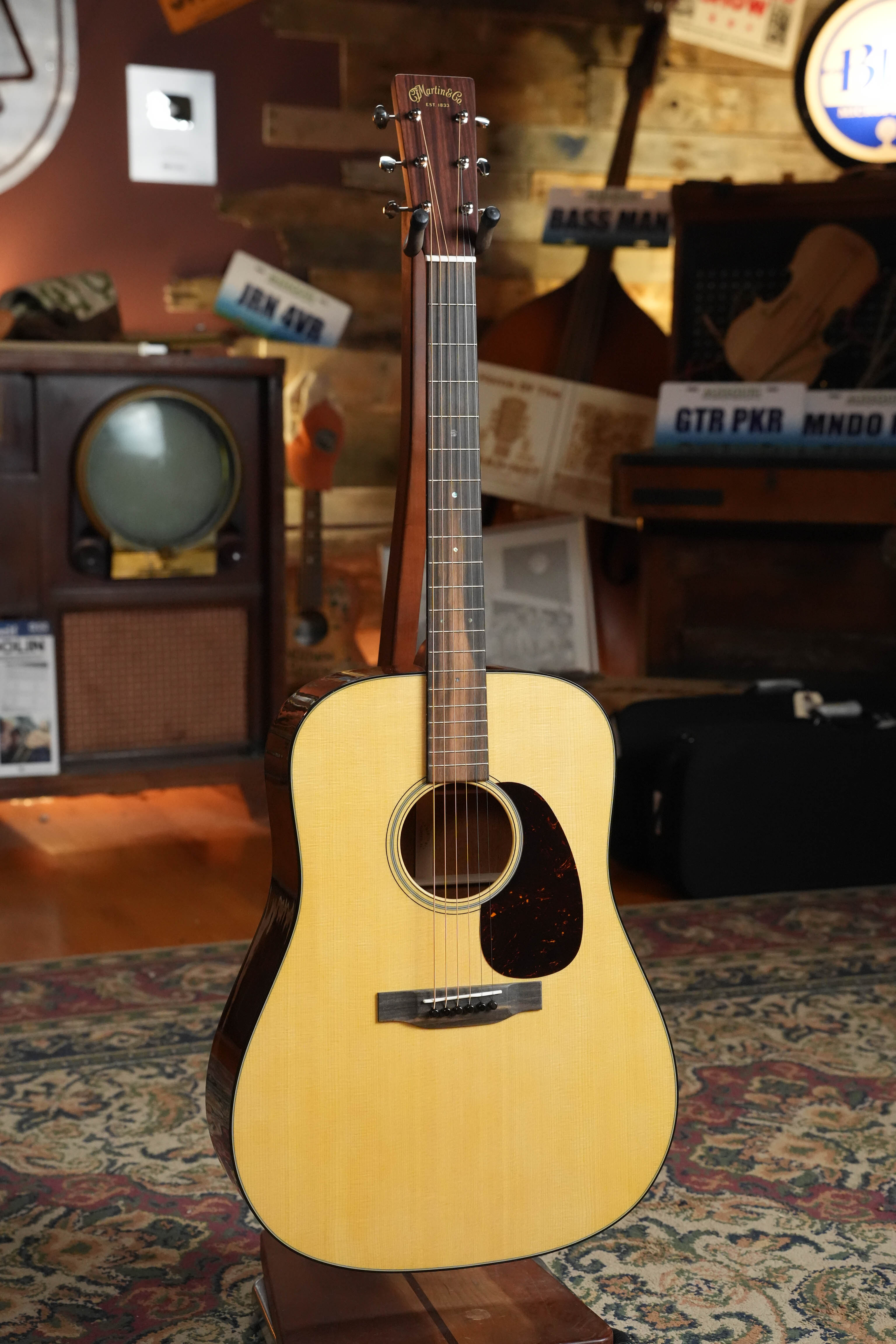 *New 2026 Model* Martin Super D-18 Spruce/Mahogany Dreadnought Acoustic Guitar #1611