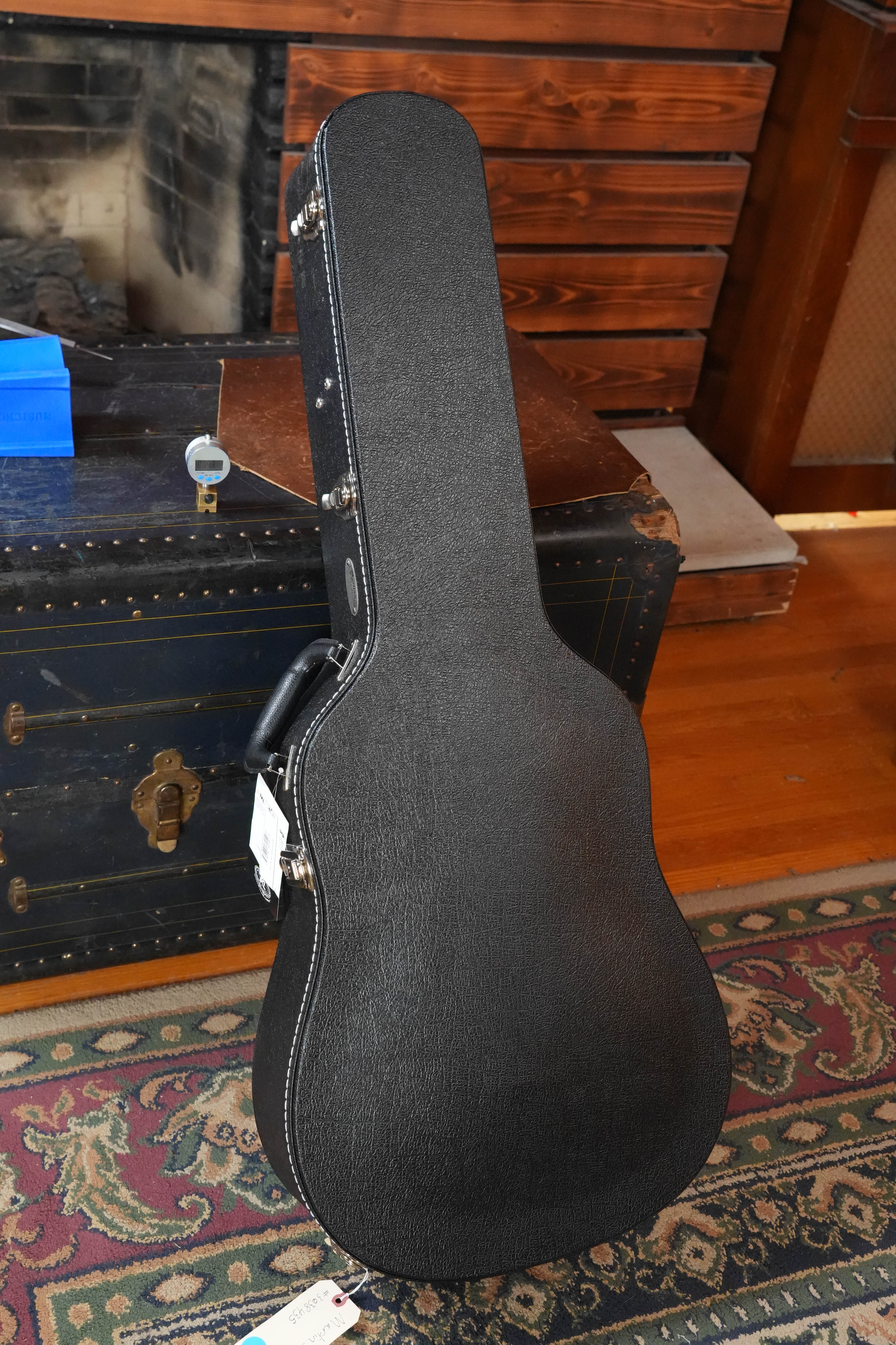 *New 2026 Model* Martin Super D-18 Spruce/Mahogany Dreadnought Acoustic Guitar #8435