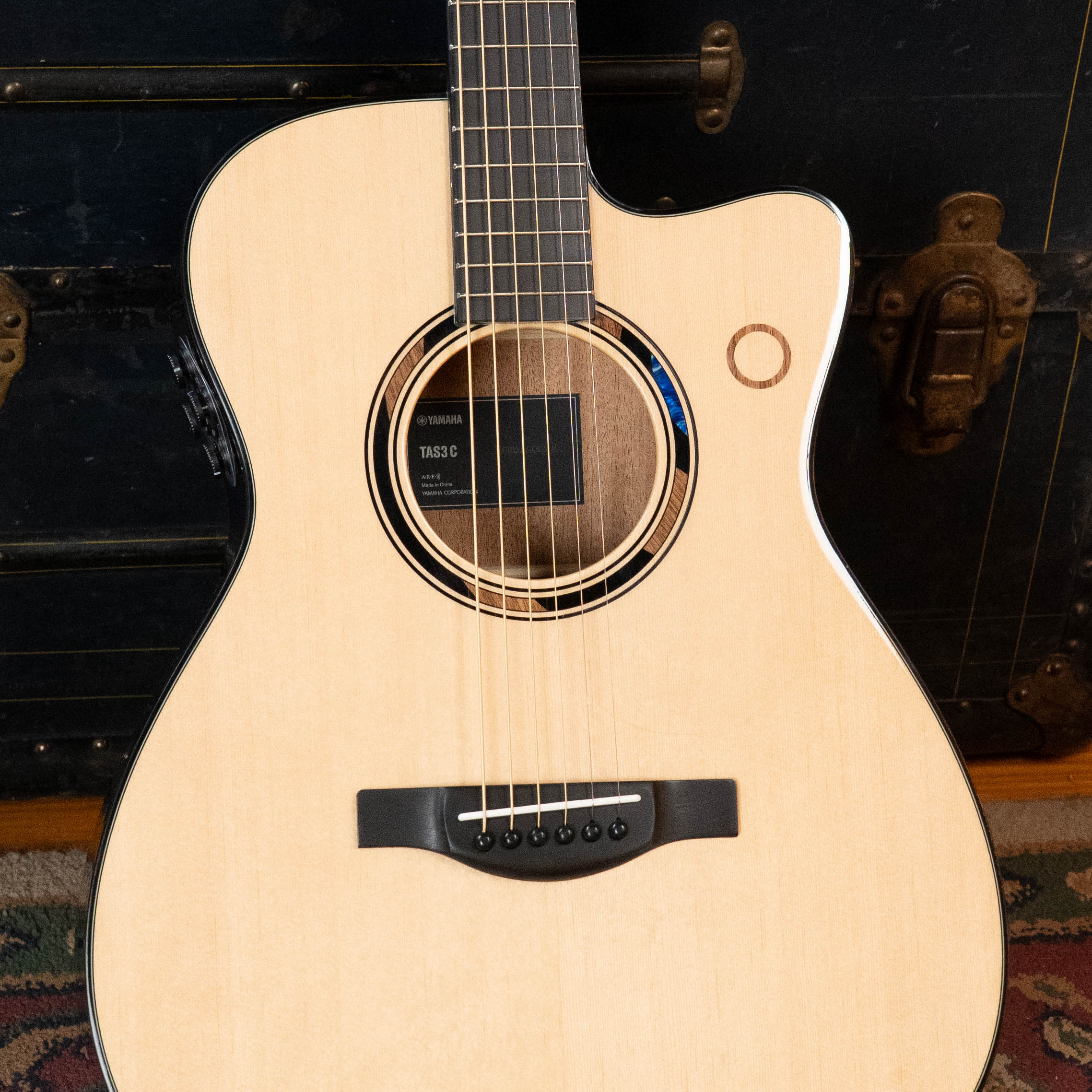 *New 2026 Model* Yamaha TAS3C-NT Sitka/Mahogany Natural Concert Guitar w/the NEWEST TransAcoustic System #0119