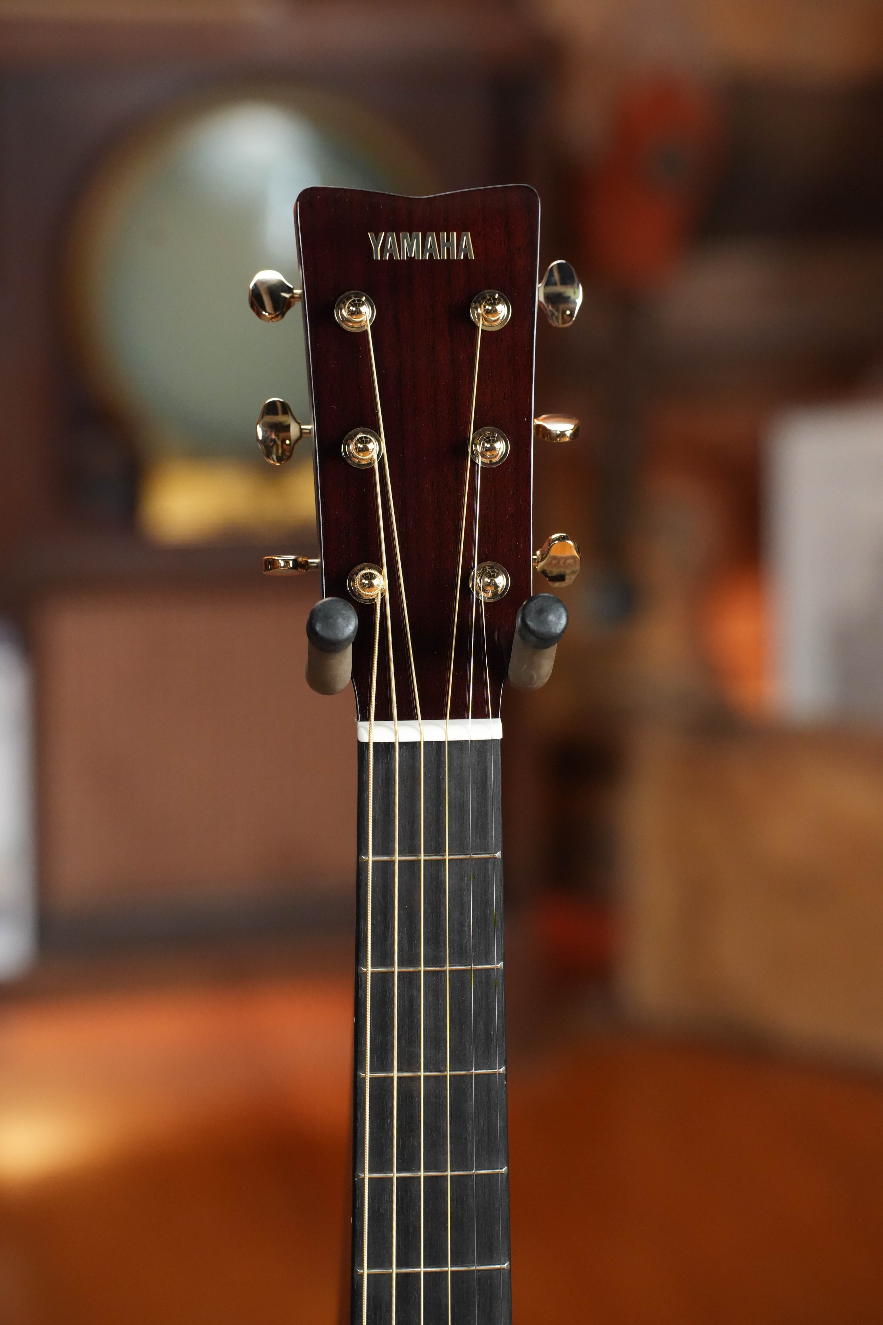 *New 2026 Model* Yamaha TAS3C-SBD Sitka/Mahogany Sandburst Concert Guitar w/the NEWEST TransAcoustic System #0165