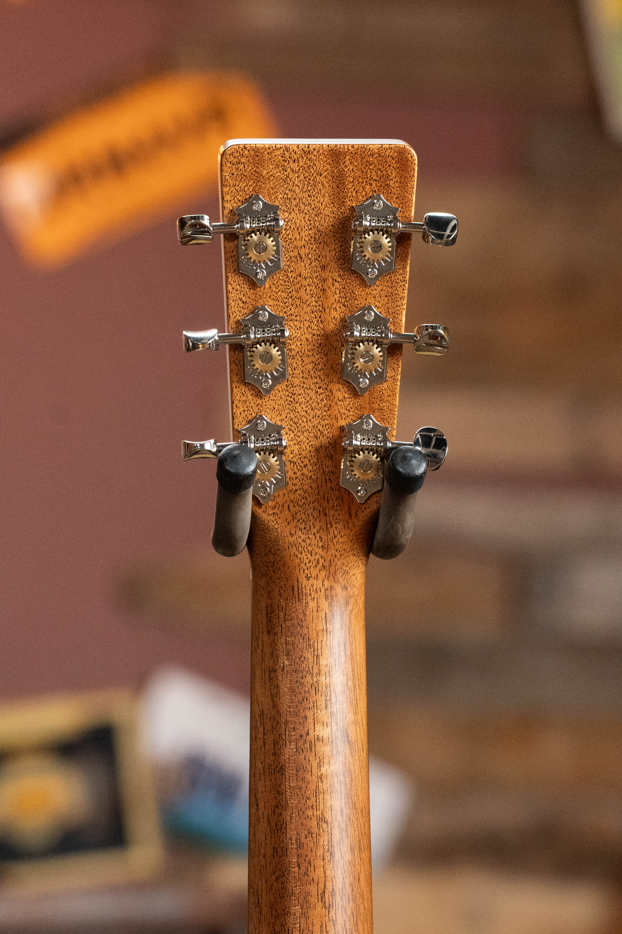 *New 2026 Model* Martin D-18 Molly Tuttle Spruce/Mahogany Dreadnought Acoustic Guitar #7538
