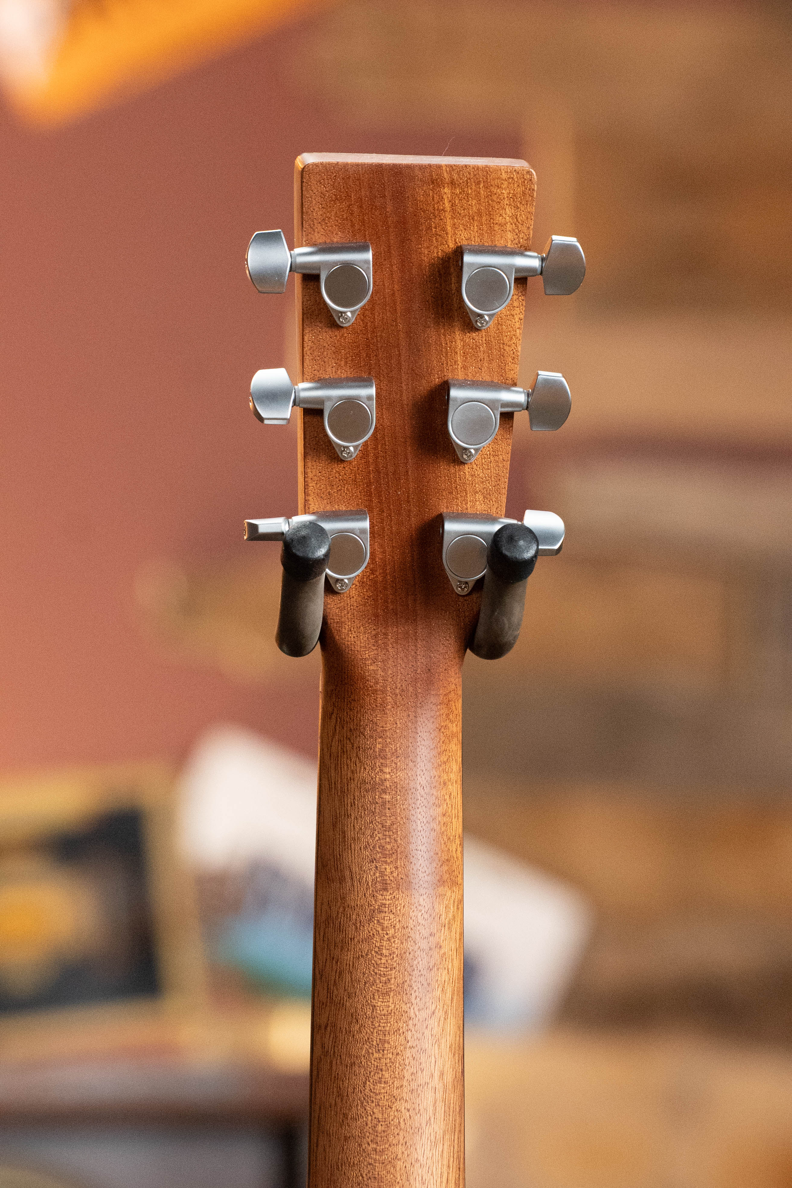 *New 2026 NAMM Model* Martin OMC-10E Modern Burst Road Series Spruce/Sapele Orchestra Model Cutaway Guitar w/Martin Electronics #7016