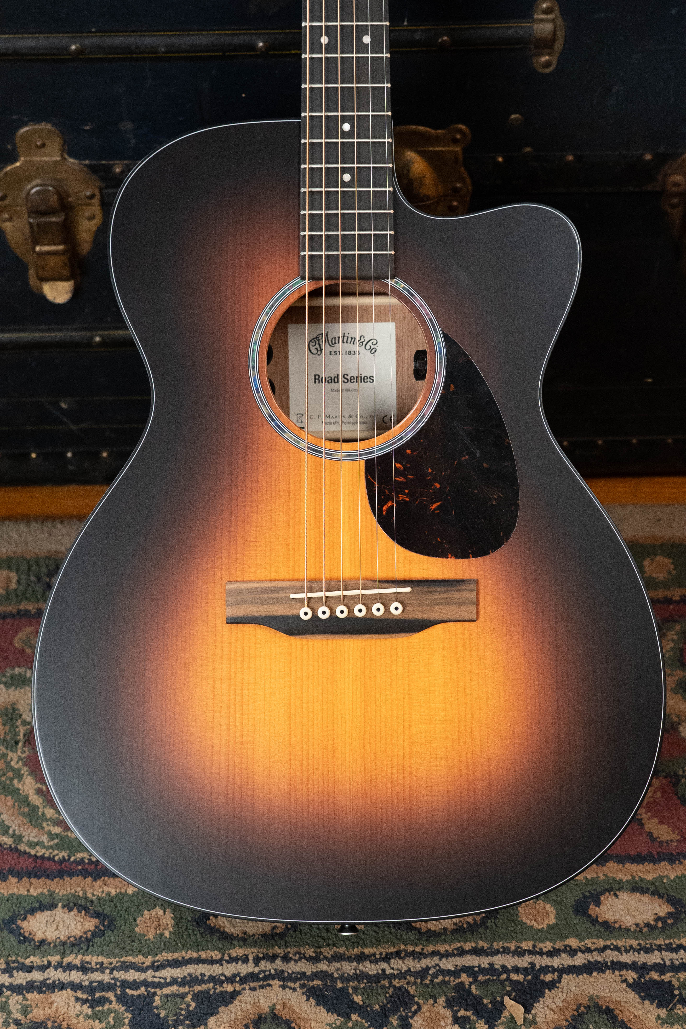 *New 2026 NAMM Model* Martin OMC-10E Modern Burst Road Series Spruce/Sapele Orchestra Model Cutaway Guitar w/Martin Electronics #7016