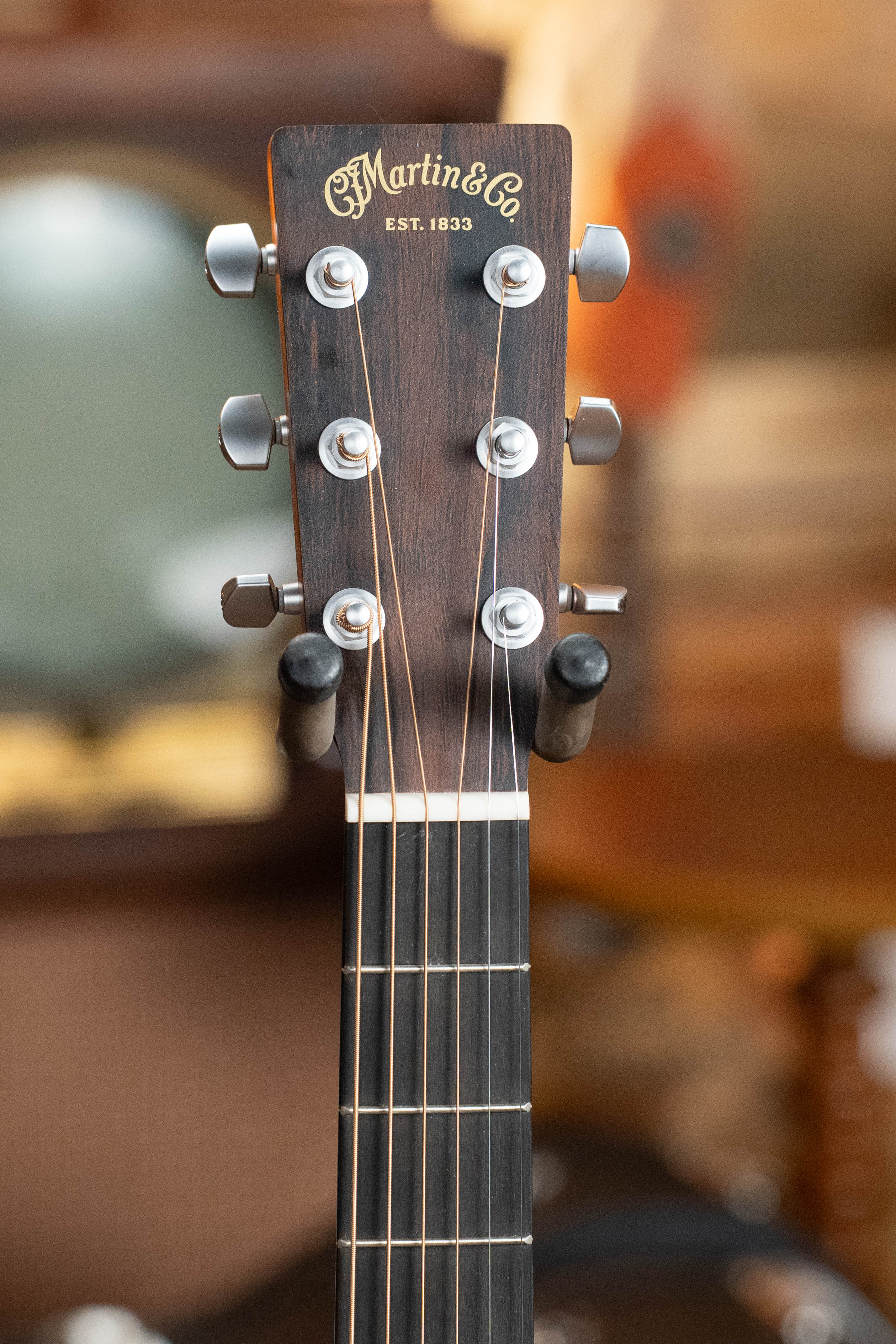 *New 2026 NAMM Model* Martin OMC-10E Modern Burst Road Series Spruce/Sapele Orchestra Model Cutaway Guitar w/Martin Electronics #7016