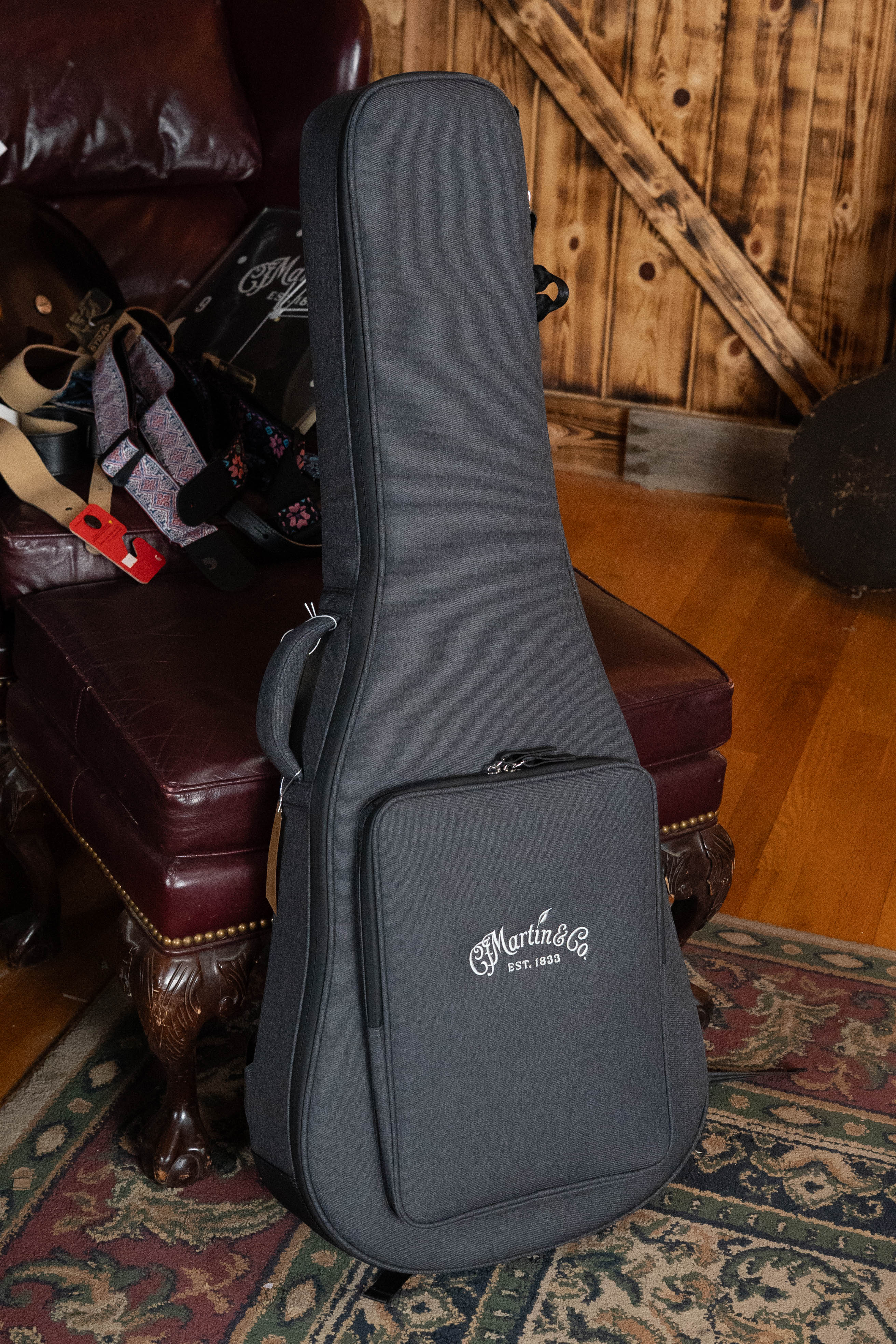 *New 2026 NAMM Model* Martin OOO-10E Retro Road Series Spruce/Sapele OOO Guitar w/Martin Electronics #1156