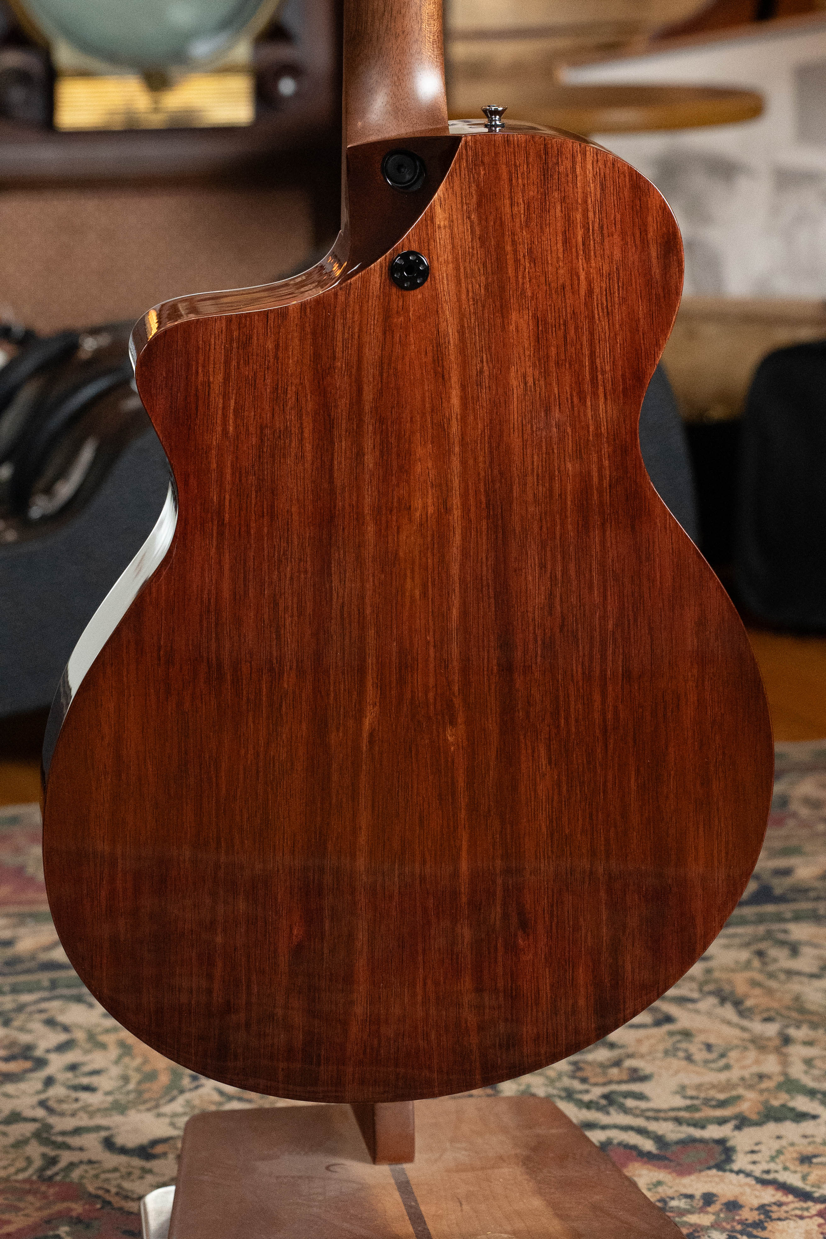 *New 2026 NAMM Model* Martin SC-13E Modern Mezcal Burst Road Series Spruce/Koa Fine Veneer Cutaway S-Body Guitar w/LR Baggs Electronics #6120