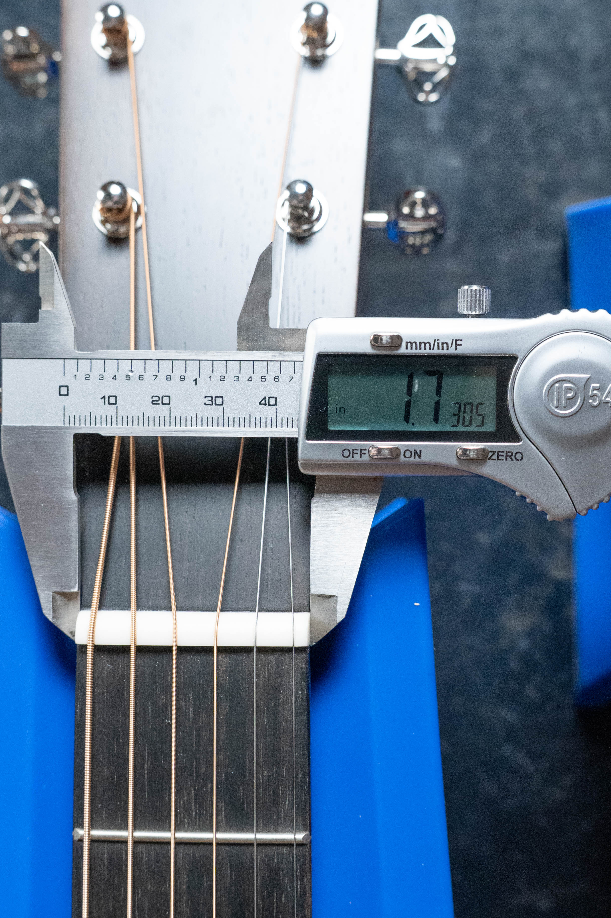 *New 2026 NAMM Model* Martin SC-13E Modern Mezcal Burst Road Series Spruce/Koa Fine Veneer Cutaway S-Body Guitar w/LR Baggs Electronics #6120