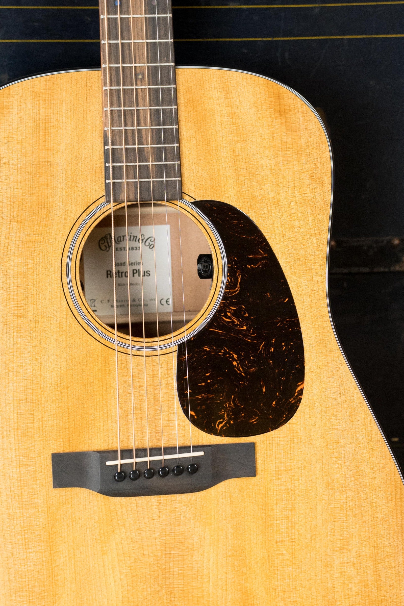 *New 2025 Model* Martin DE Retro Plus Torrefied Spruce/Mahogany Dreadnought Guitar w/Martin Electronics #0557