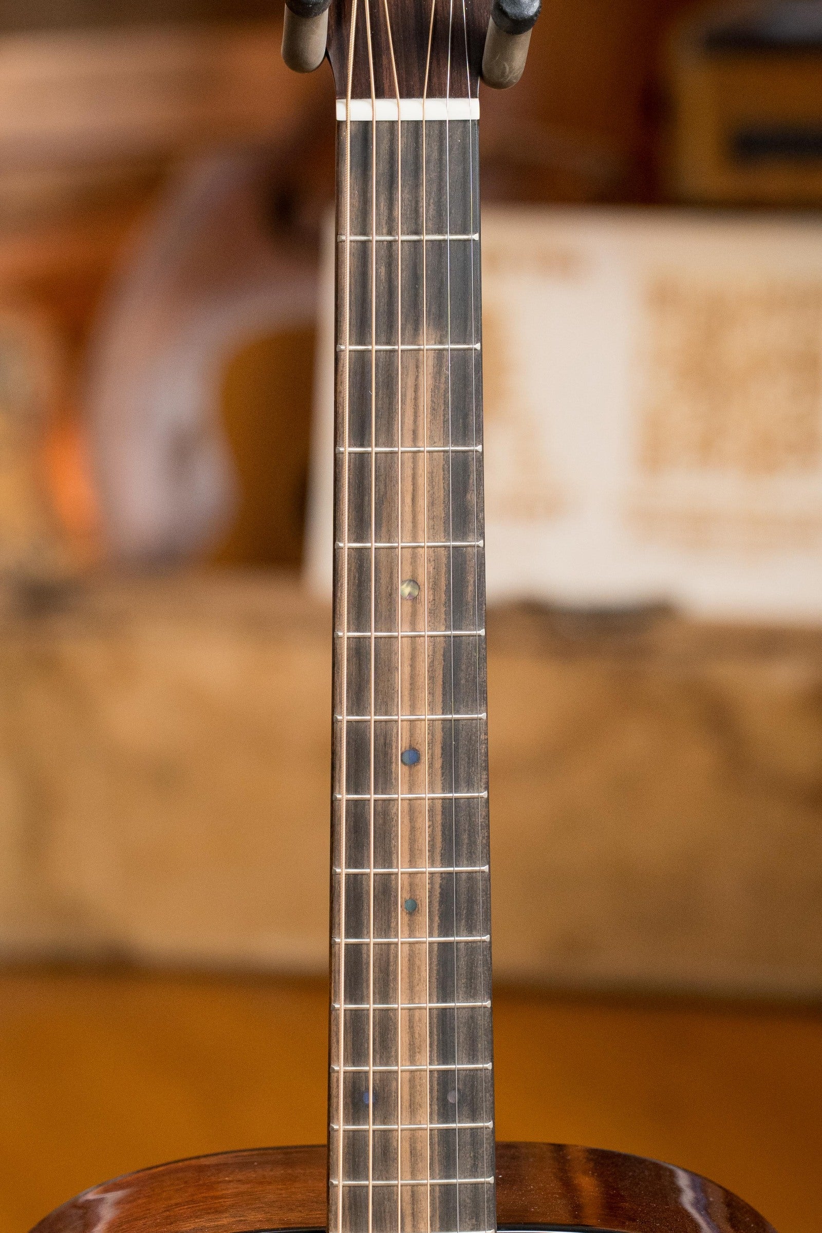 *New 2025 Model* Martin DE Retro Plus Torrefied Spruce/Mahogany Dreadnought Guitar w/Martin Electronics #0557