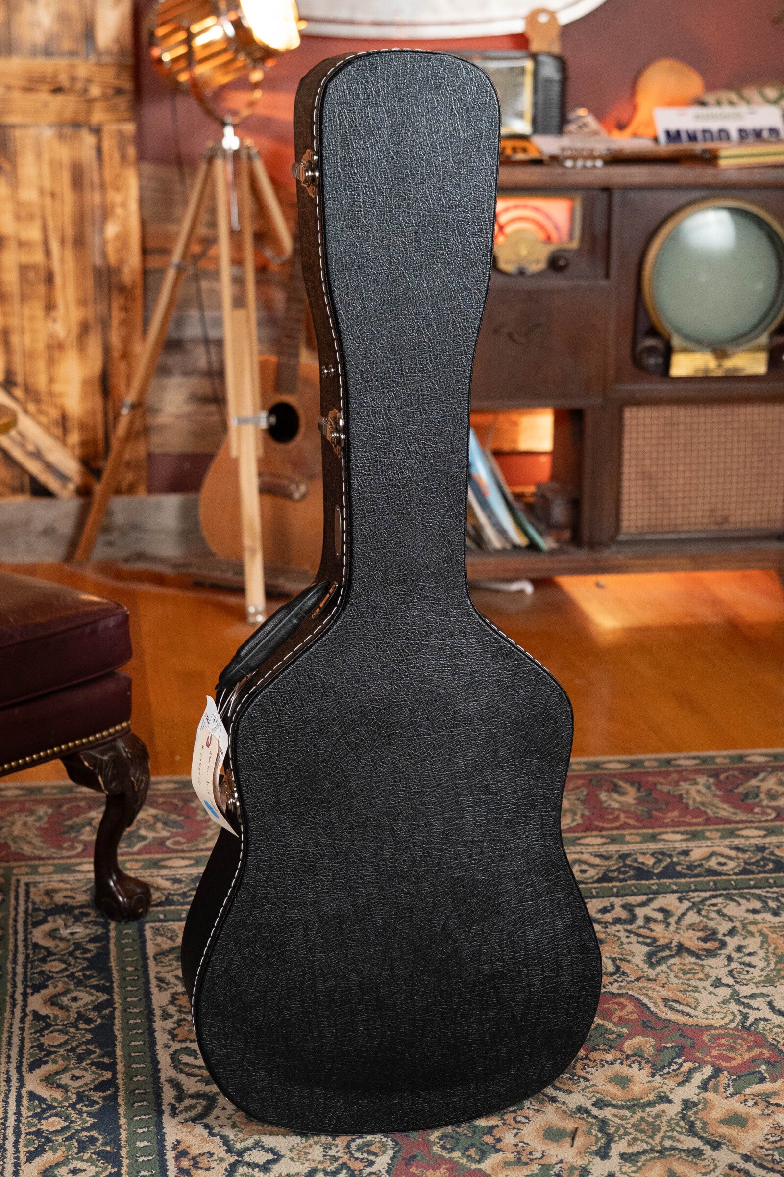 *New 2025 Model* Martin D-18 Spruce/Mahogany Gloss Finish Dreadnought Acoustic Guitar #3976