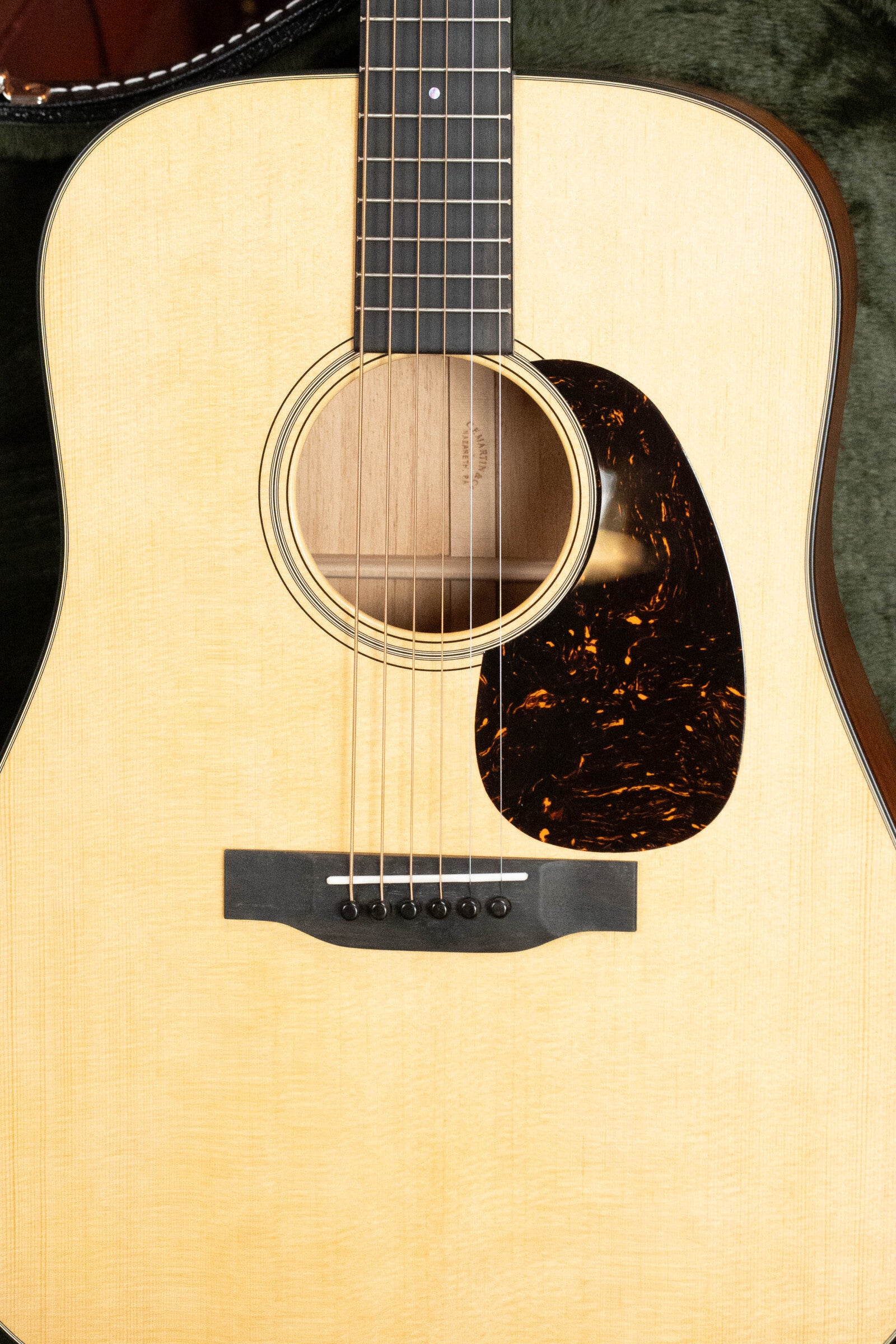 *New 2025 Model* Martin D-18 Spruce/Mahogany Satin Finish Dreadnought Acoustic Guitar #7303