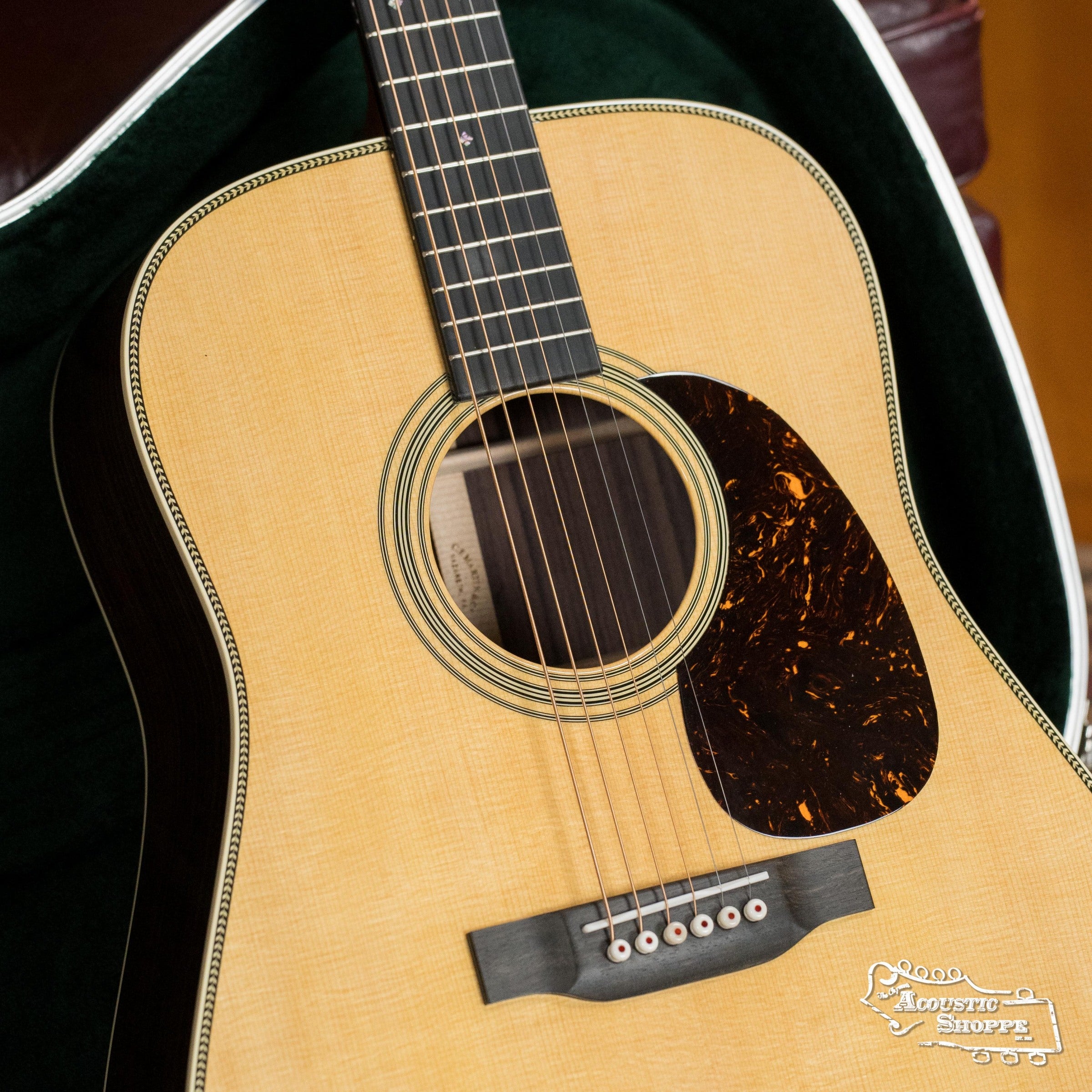 *New 2025 Model* Martin HD-28 Spruce/East Indian Rosewood Dreadnought Acoustic Guitar #0926