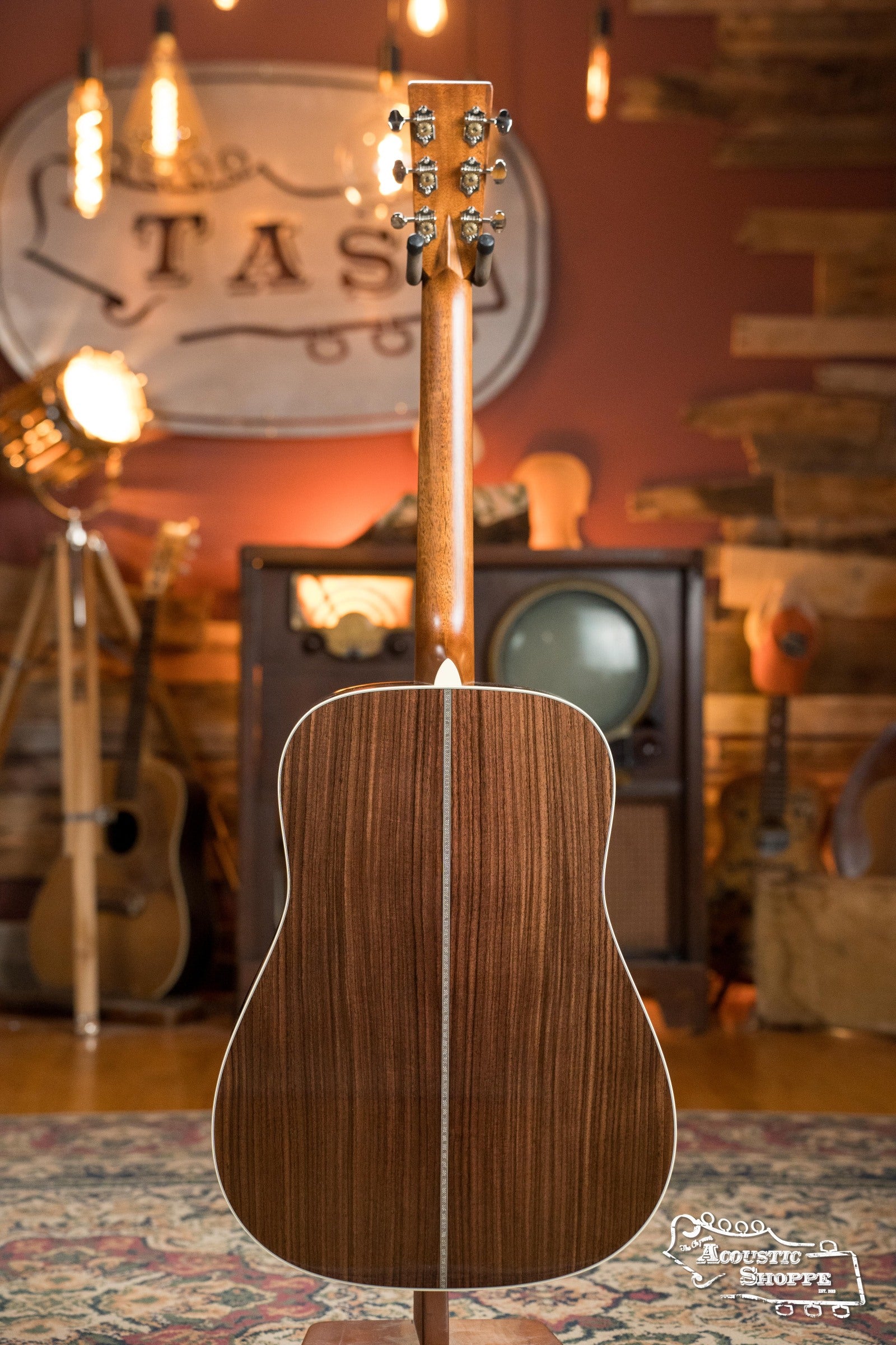 *New 2025 Model* Martin HD-28 Spruce/East Indian Rosewood Dreadnought Acoustic Guitar #0926