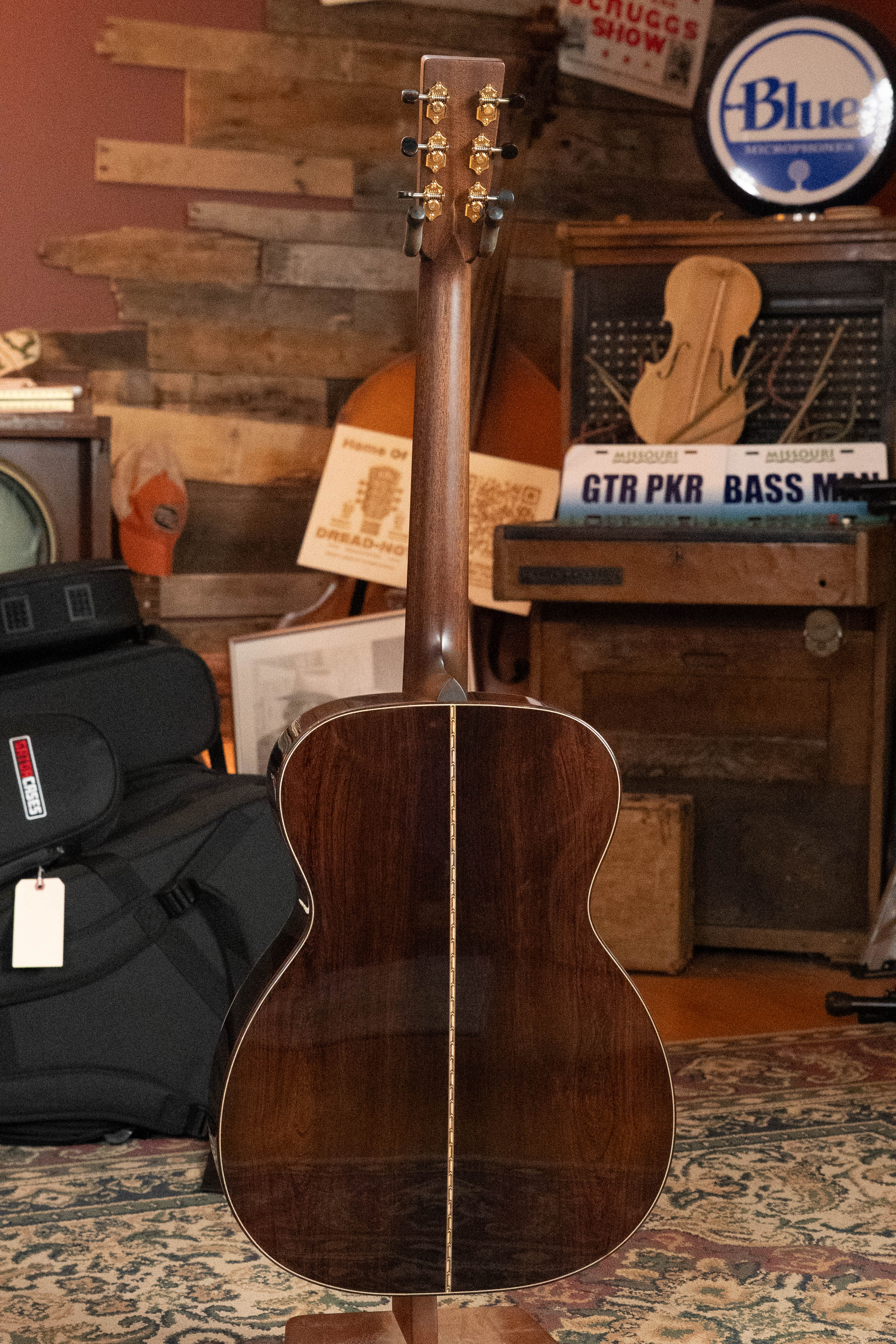 *Dread-Not Certified Floor Model* Bourgeois OM Touchstone Signature Torrefied Alaskan Sitka/Madagascar Rosewood Acoustic Guitar #9209