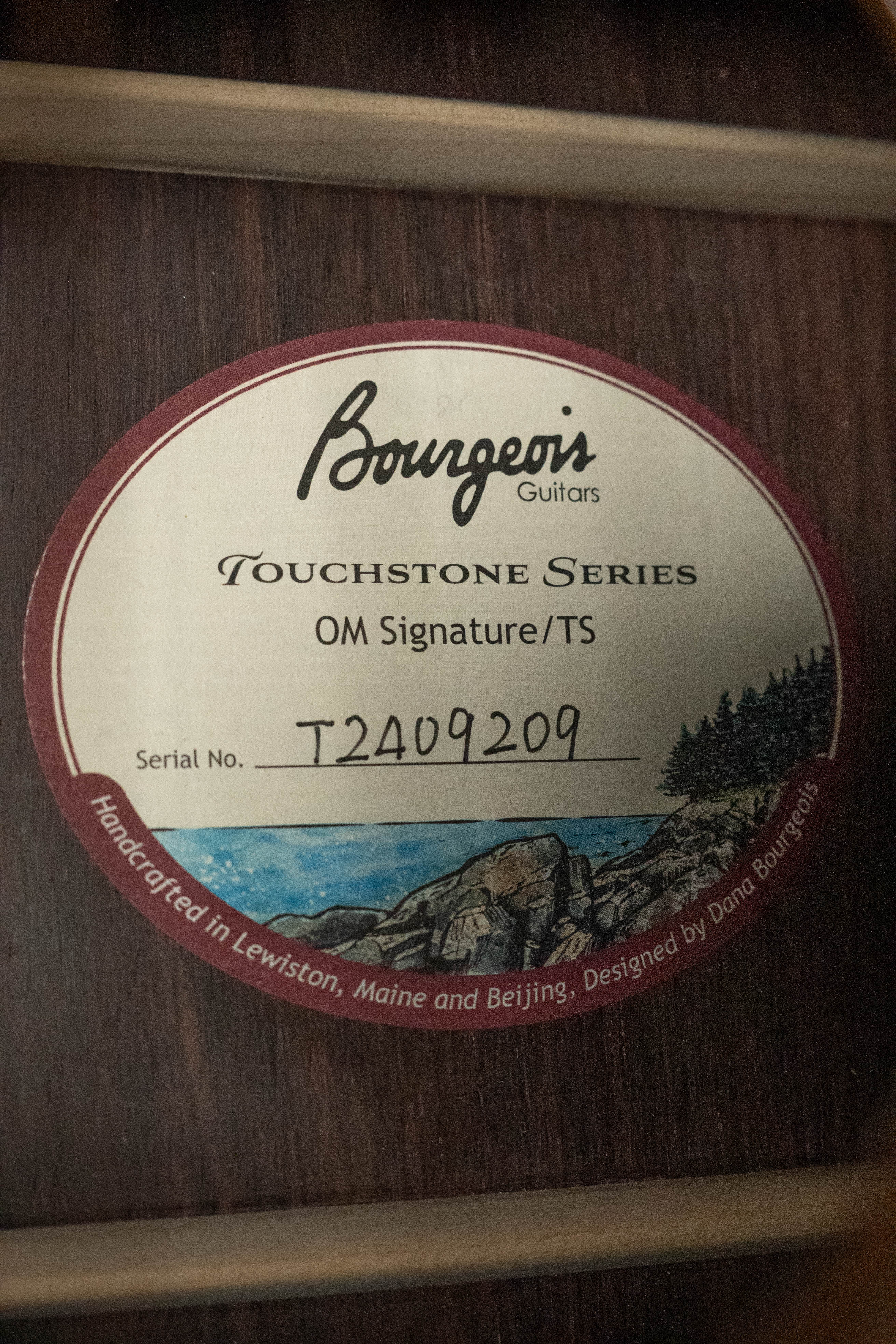 *Dread-Not Certified Floor Model* Bourgeois OM Touchstone Signature Torrefied Alaskan Sitka/Madagascar Rosewood Acoustic Guitar #9209