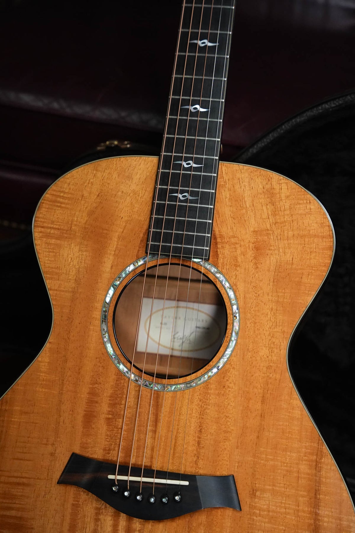 (Pre-Owned) 1999 Taylor K22 Grand Concert Acoustic Guitar #8140