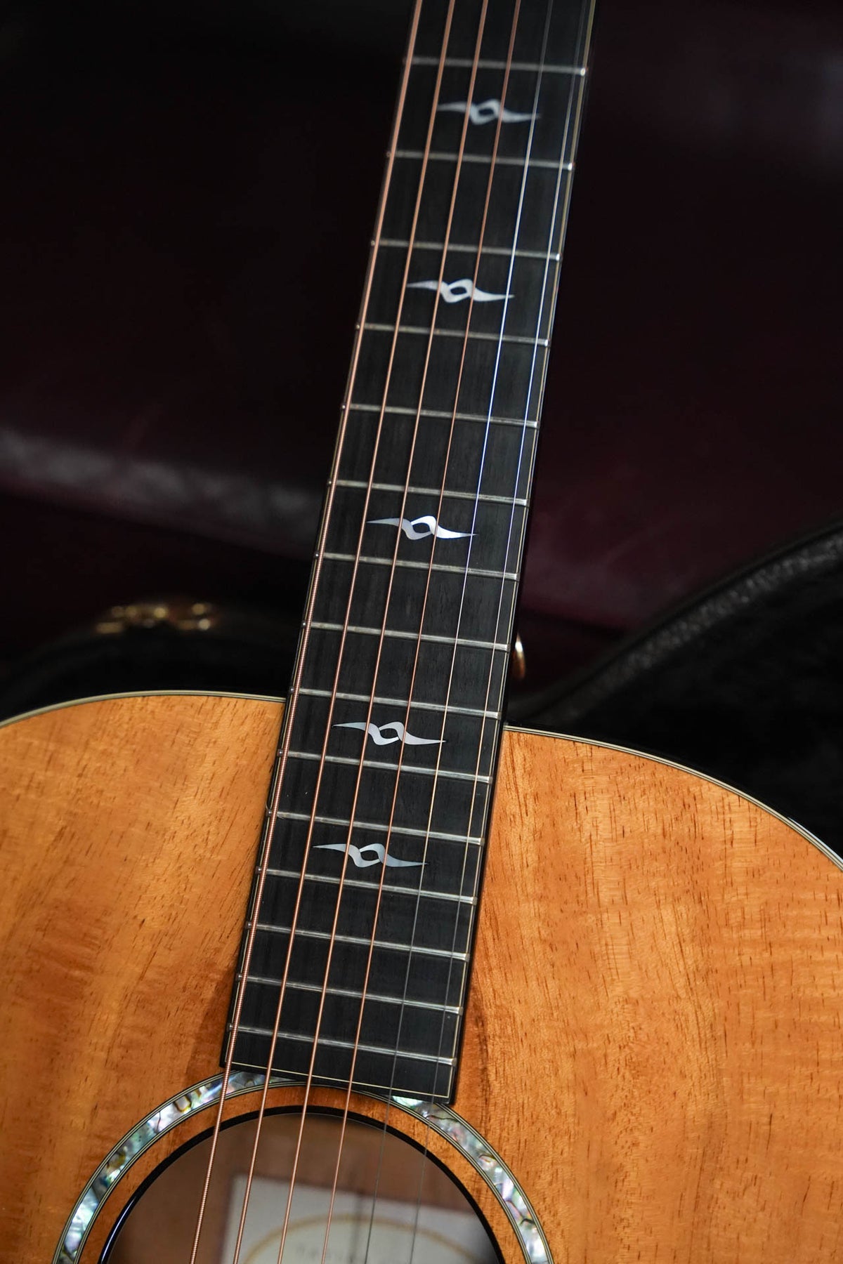 (Pre-Owned) 1999 Taylor K22 Grand Concert Acoustic Guitar #8140