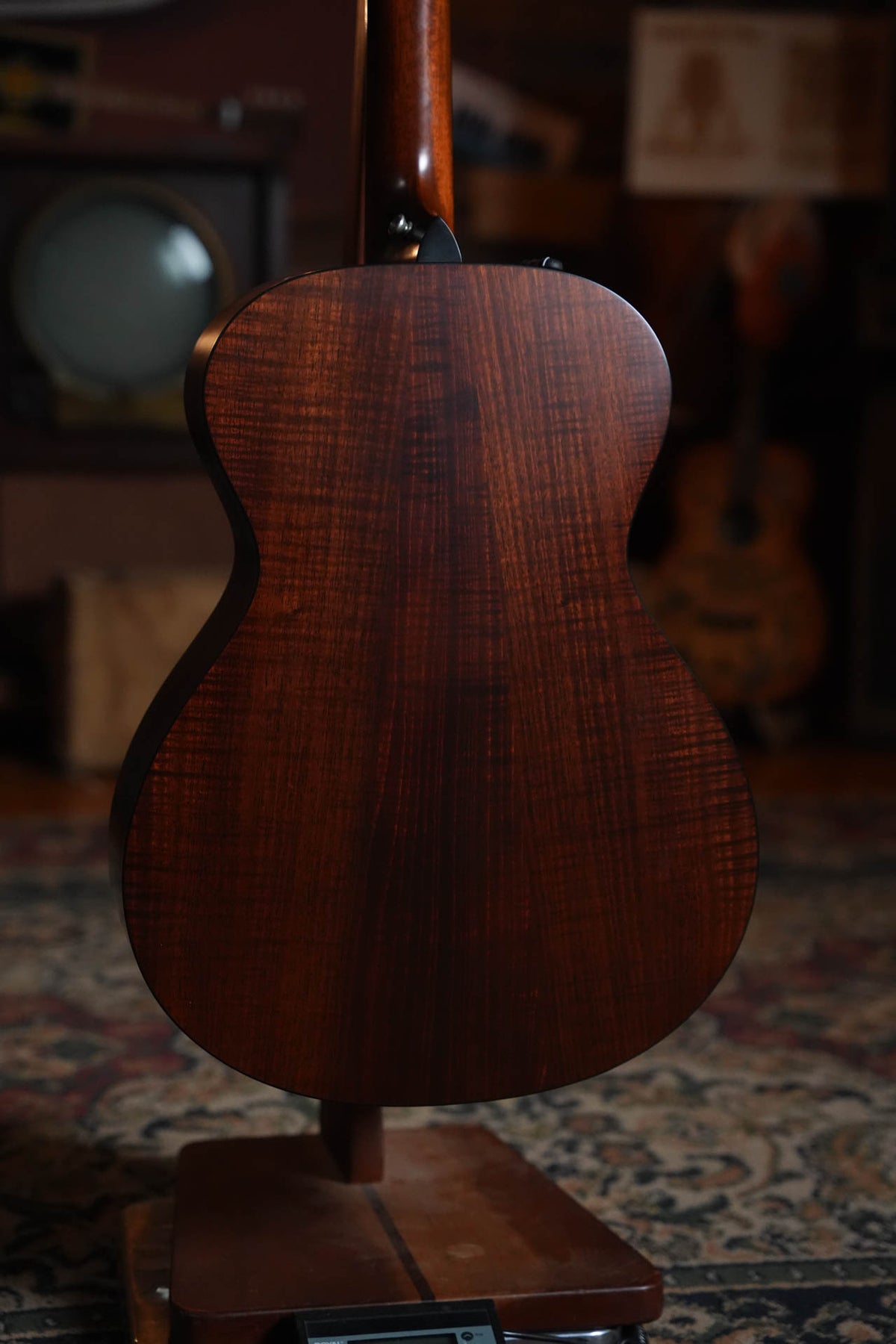 (Pre-Owned) Taylor 322e Grand Concert Acoustic-Electric #6030