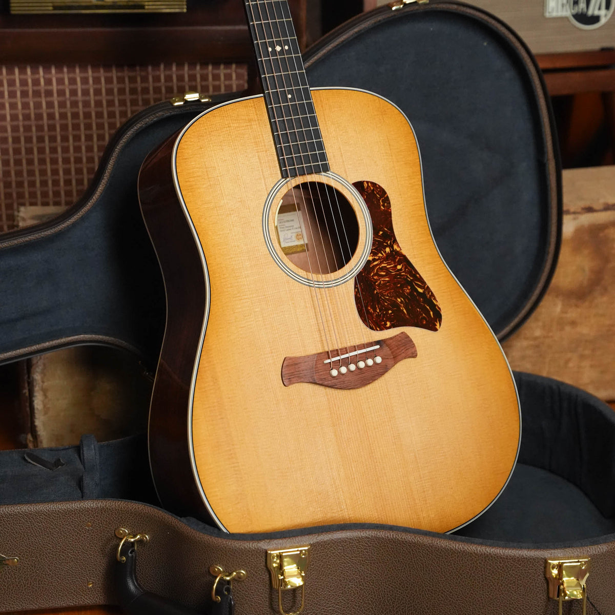 (Pre-Owned) Taylor Trey Hensley Gold Label 510e Dreadnought Acoustic-Electric #5088