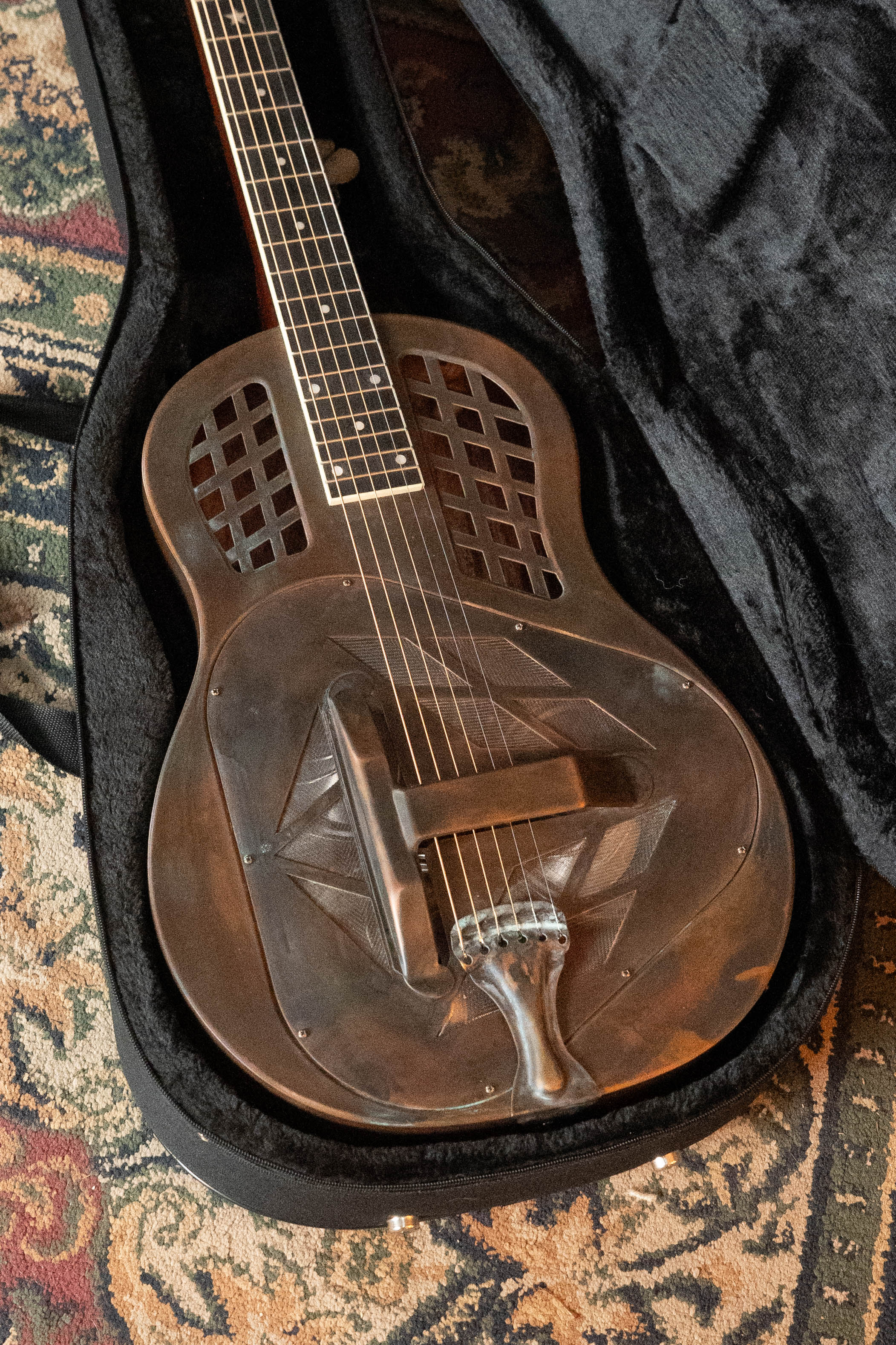 Used) Republic Tricone Metal Square-neck Guitar