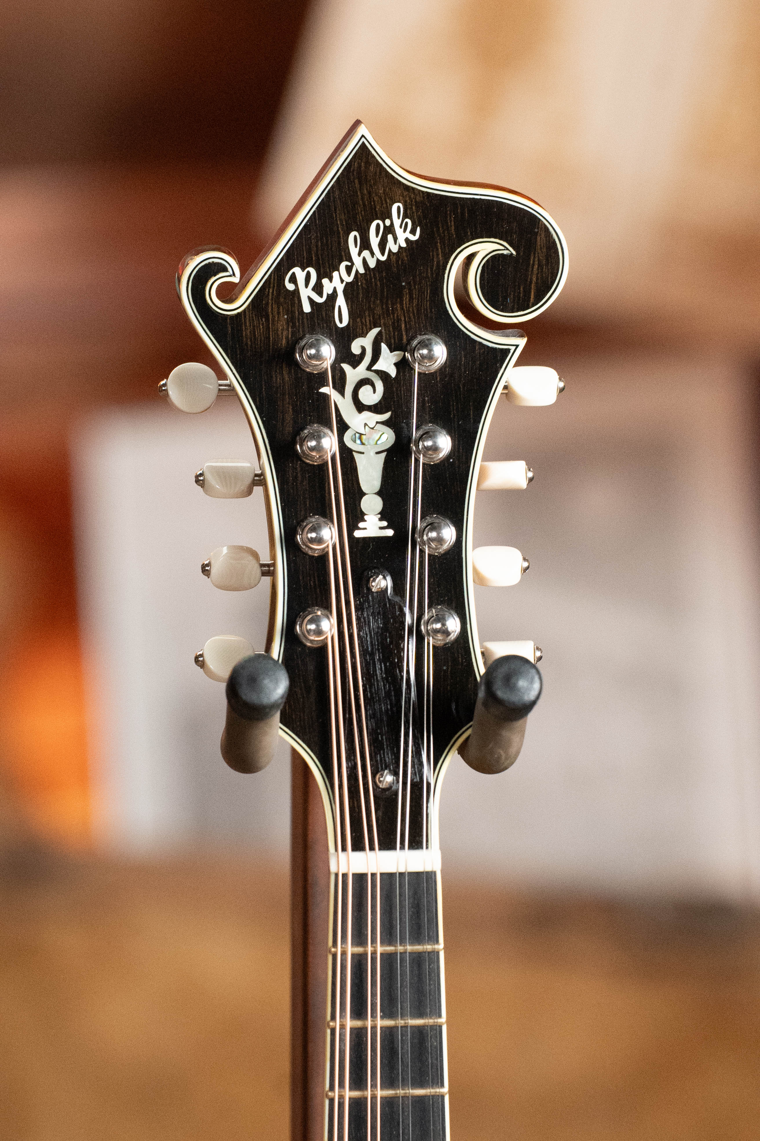 Rychlik Aged Adirondack/Sugar Maple Sunburst F-Style Mandolin #006