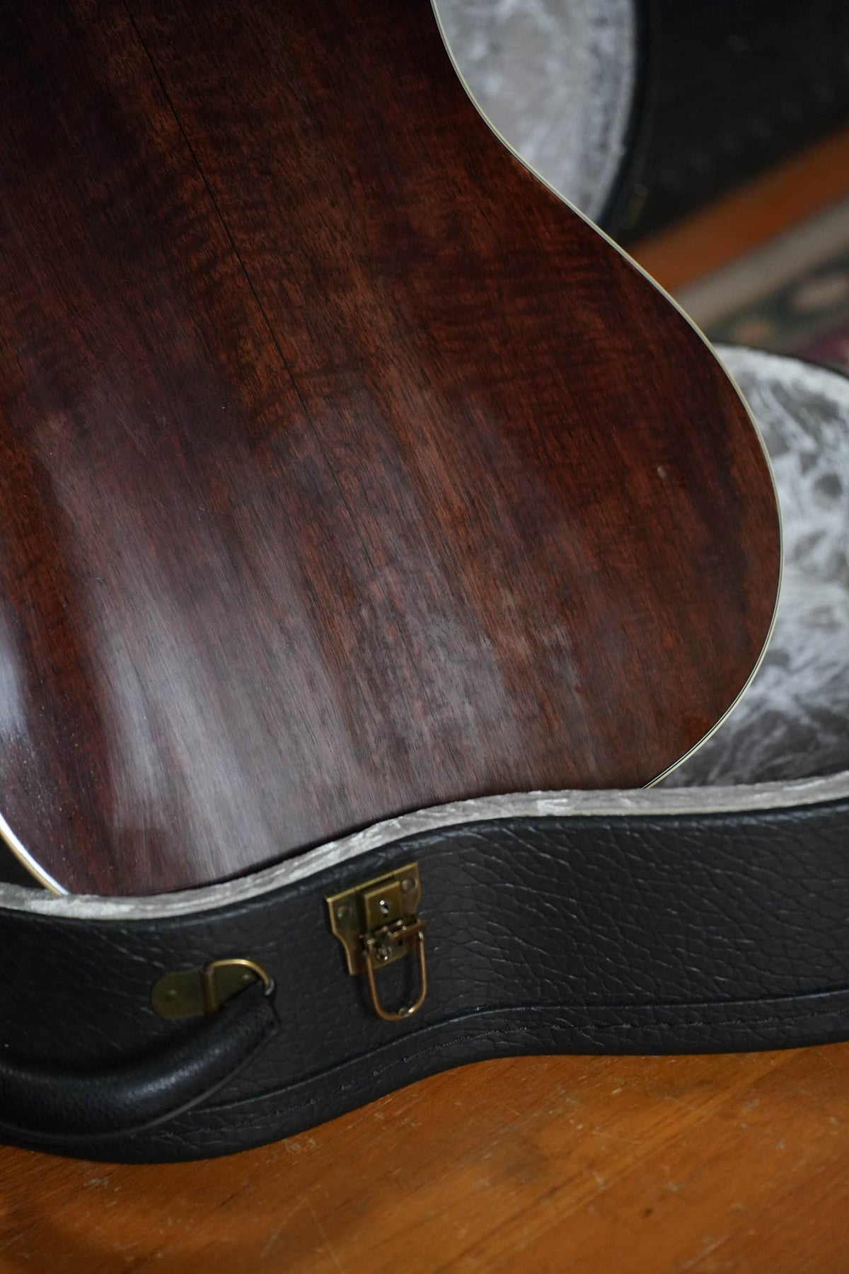 *Stage Ready* Eastman E15SS/V-SB Slope Shoulder Acoustic Guitar #0249