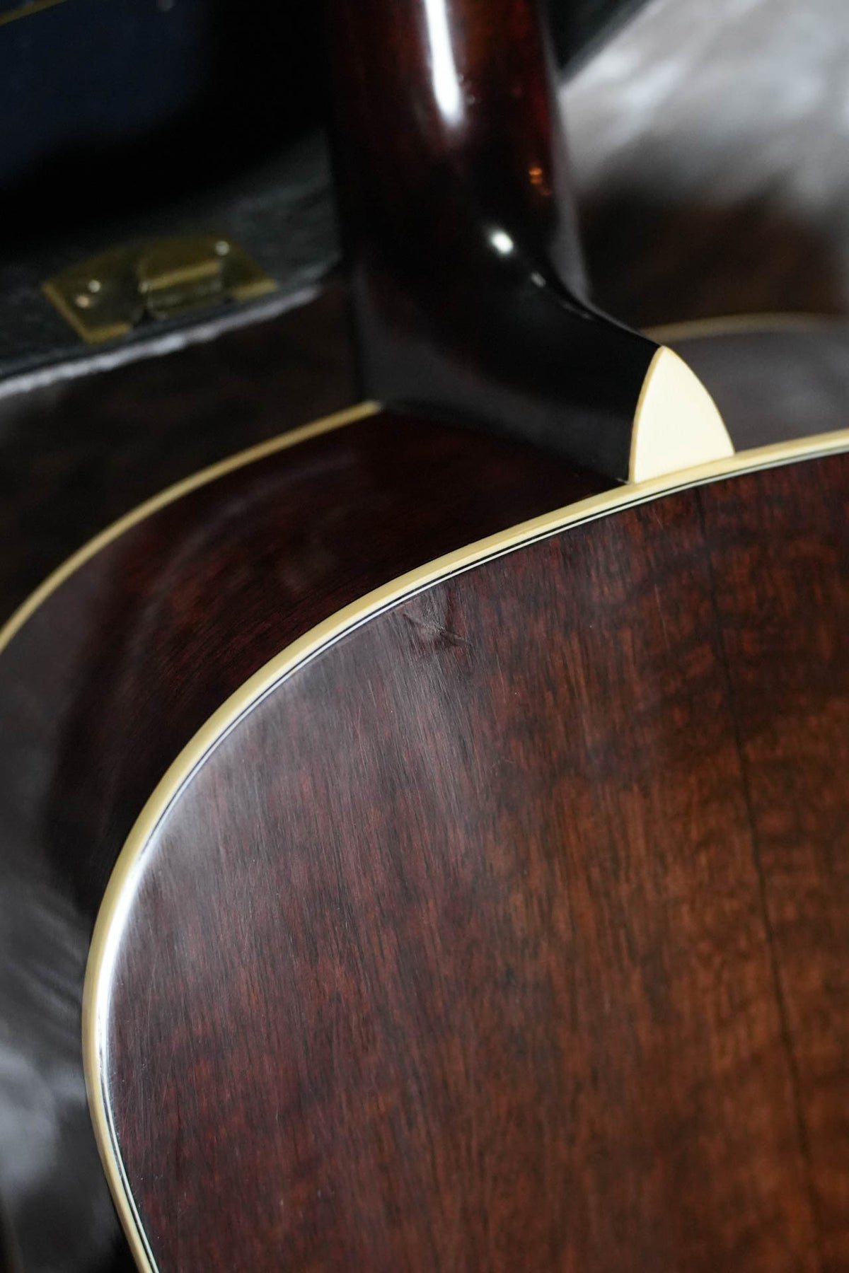 *Stage Ready* Eastman E15SS/V-SB Slope Shoulder Acoustic Guitar #0249