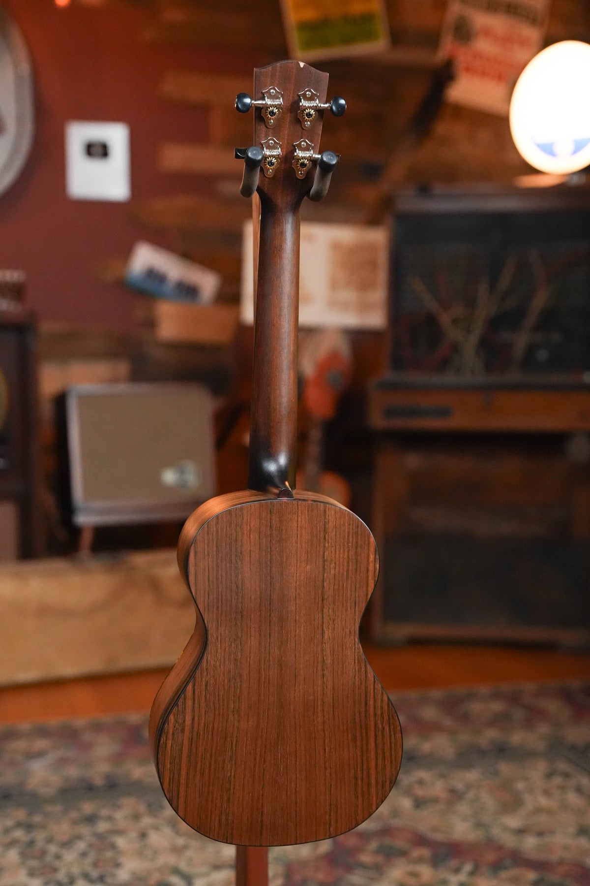 *Stage Ready* Eastman EU2-T Spruce/Ovangkol Tenor Ukulele #7753