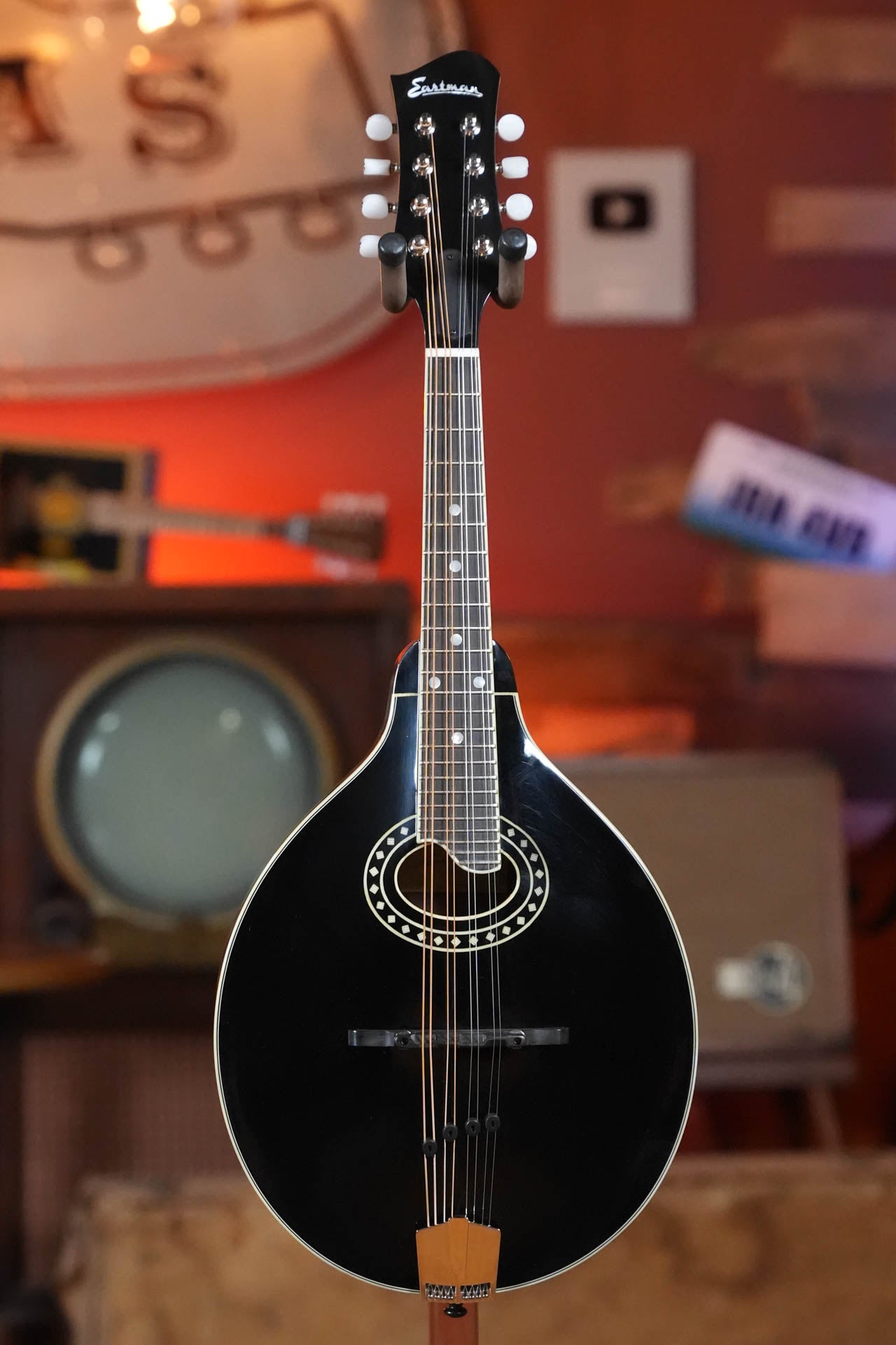 *Stage Ready* Eastman MD404-BK A-Style Oval Hole Mandolin #5548