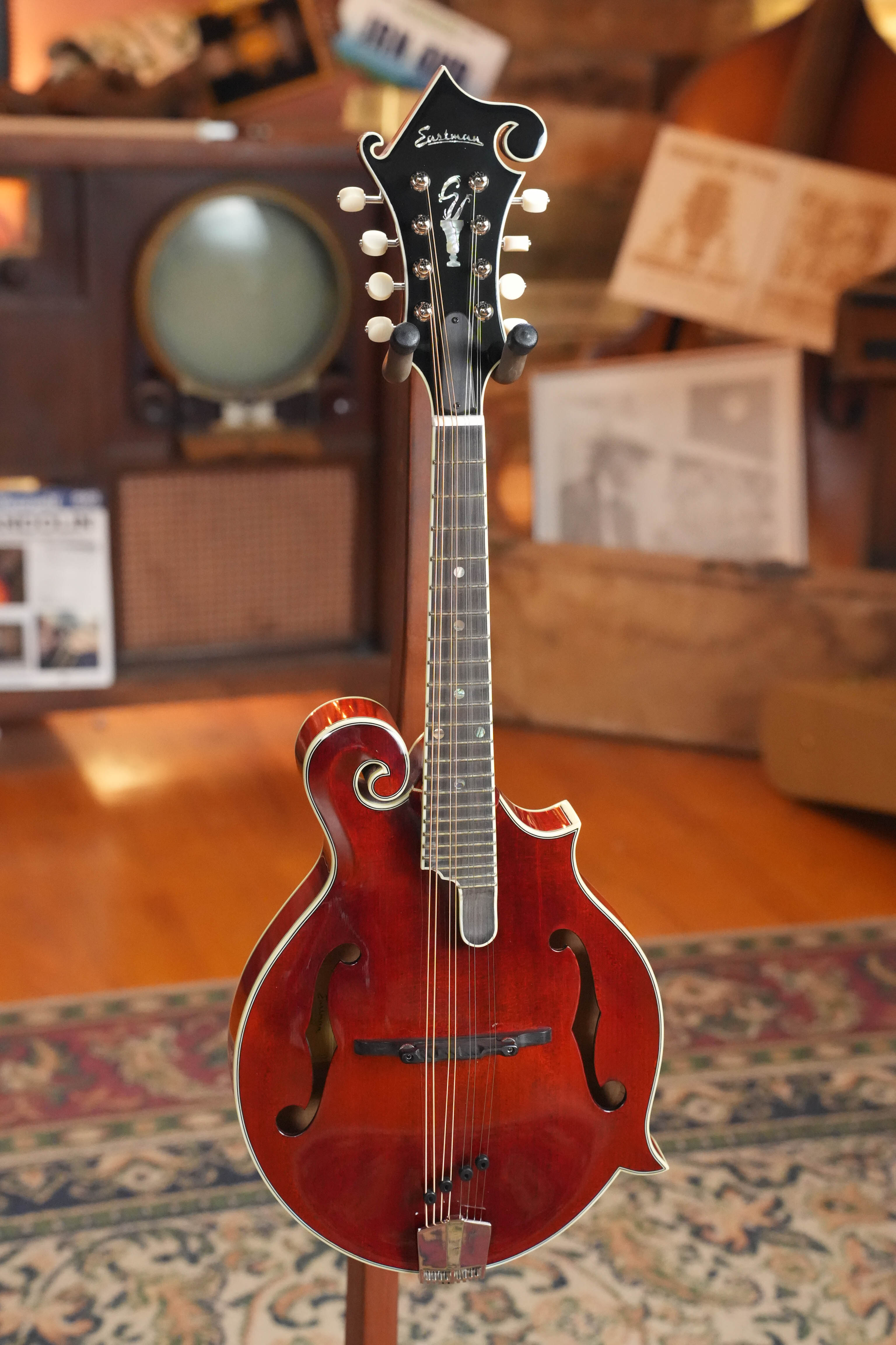 *Stage Ready* Eastman MD815 F-Style Mandolin #0586