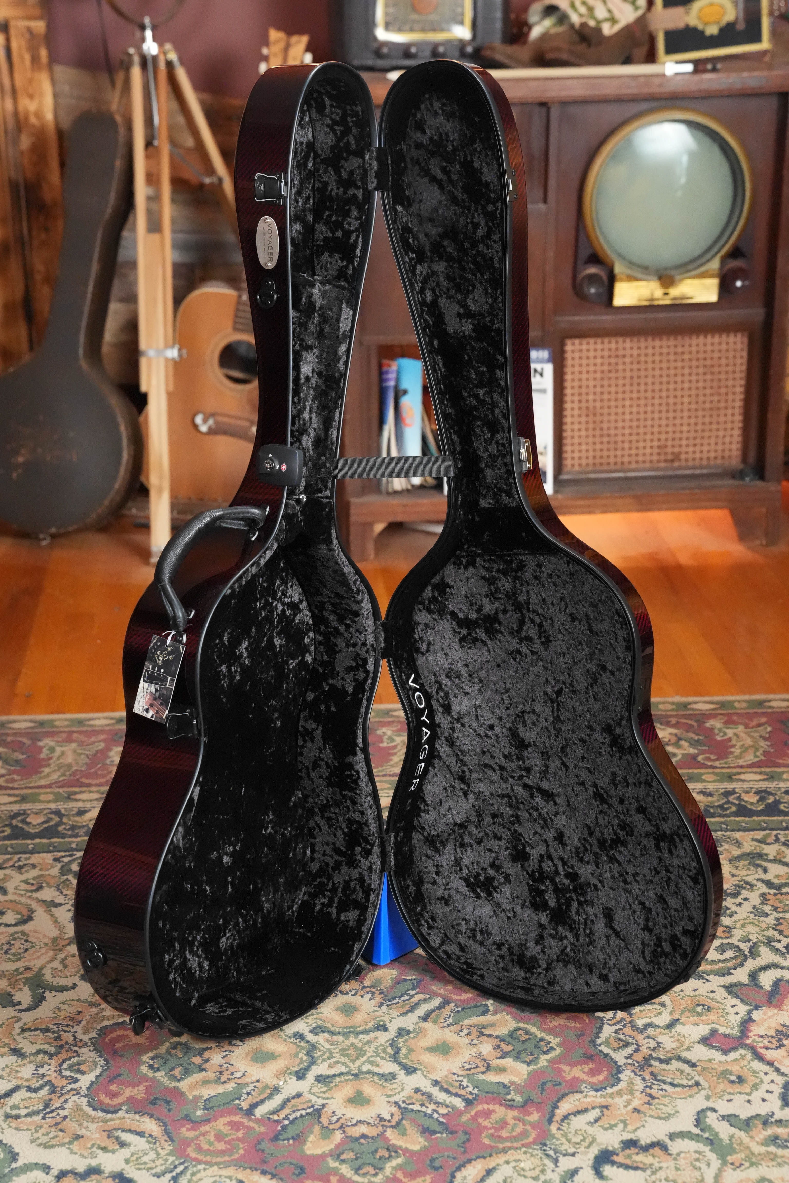 TKL Voyager 14-Fret Traditional OptiX Red/Black Carbon Fiber Orchestra Model Case