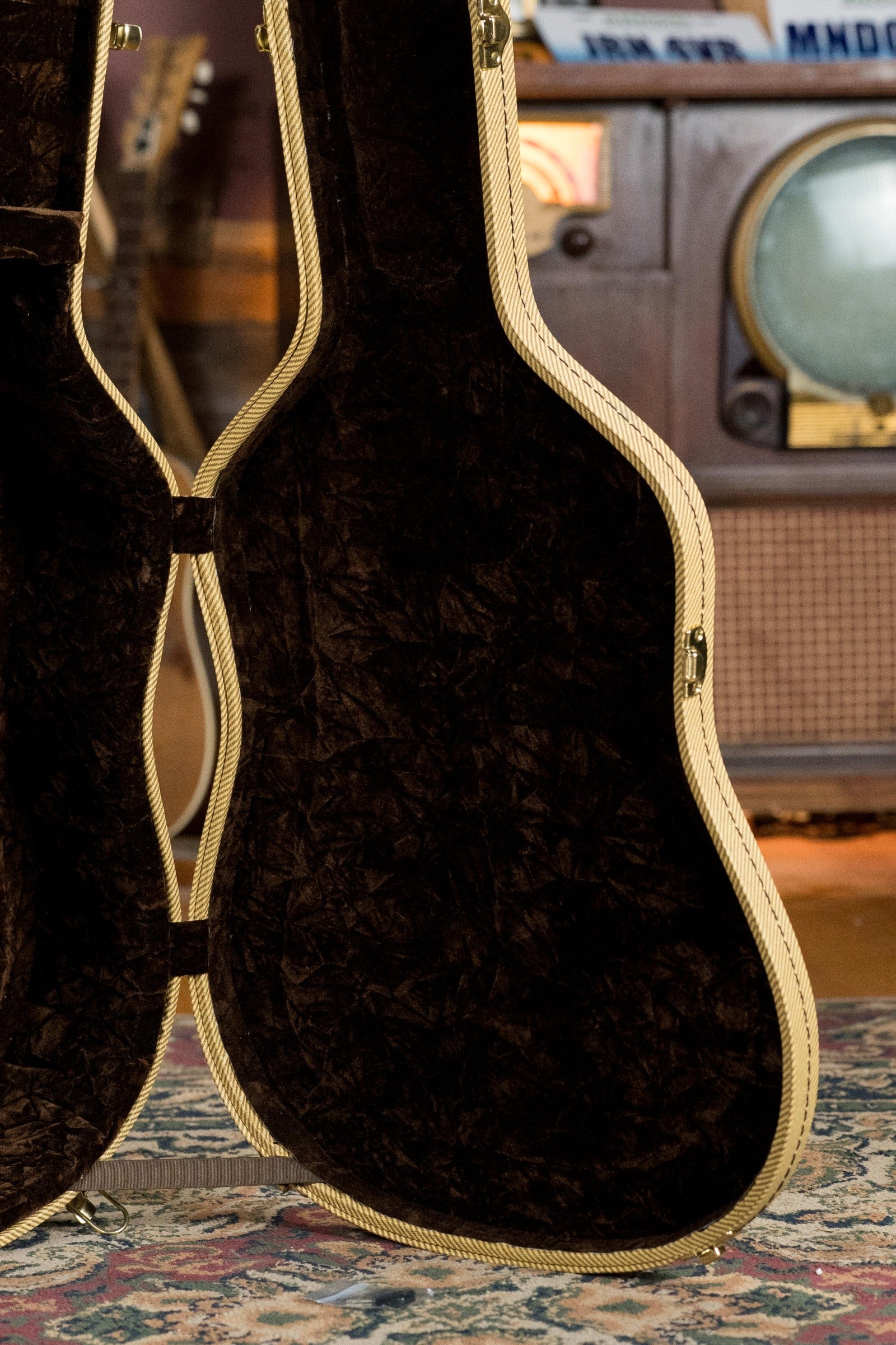 TKL 09115 Elite Archtop 6/12 String Dreadnought Tweed Guitar Case