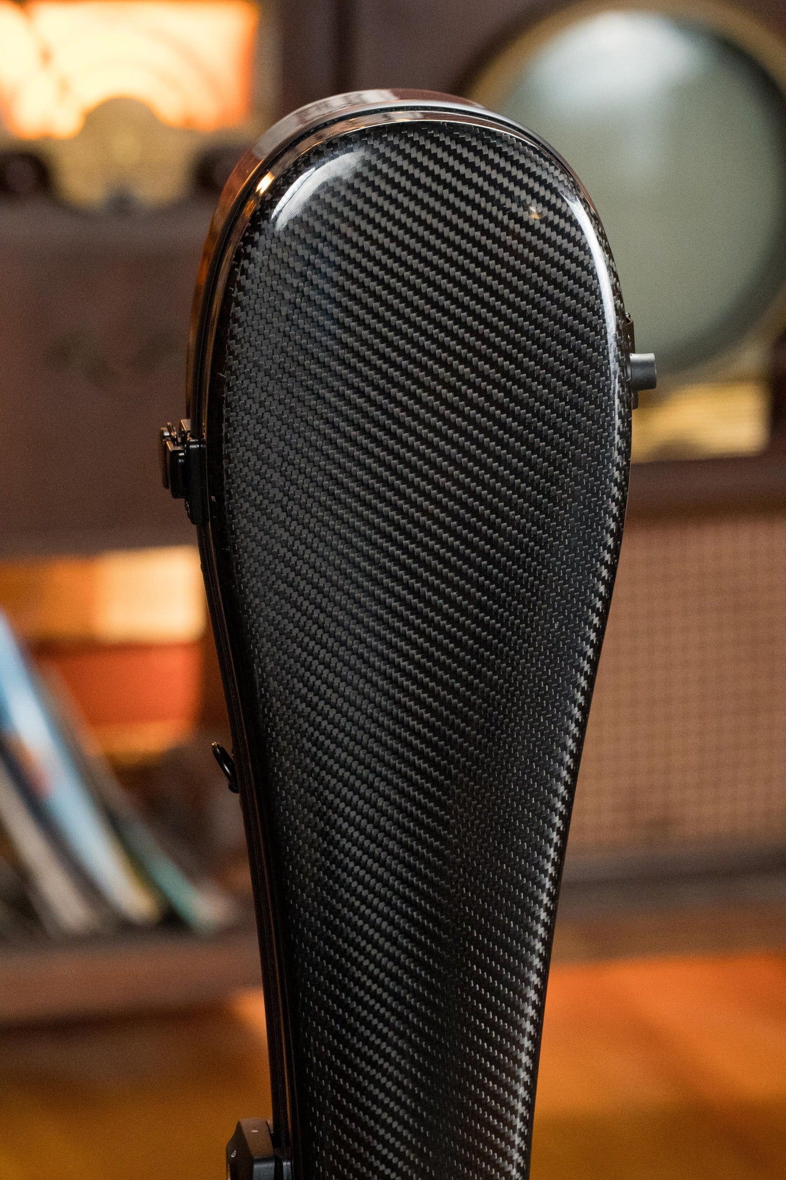 TKL C4002 Voyager Carbon Fiber Classical OOO/OM 14F Case - Black w/Blue Interior