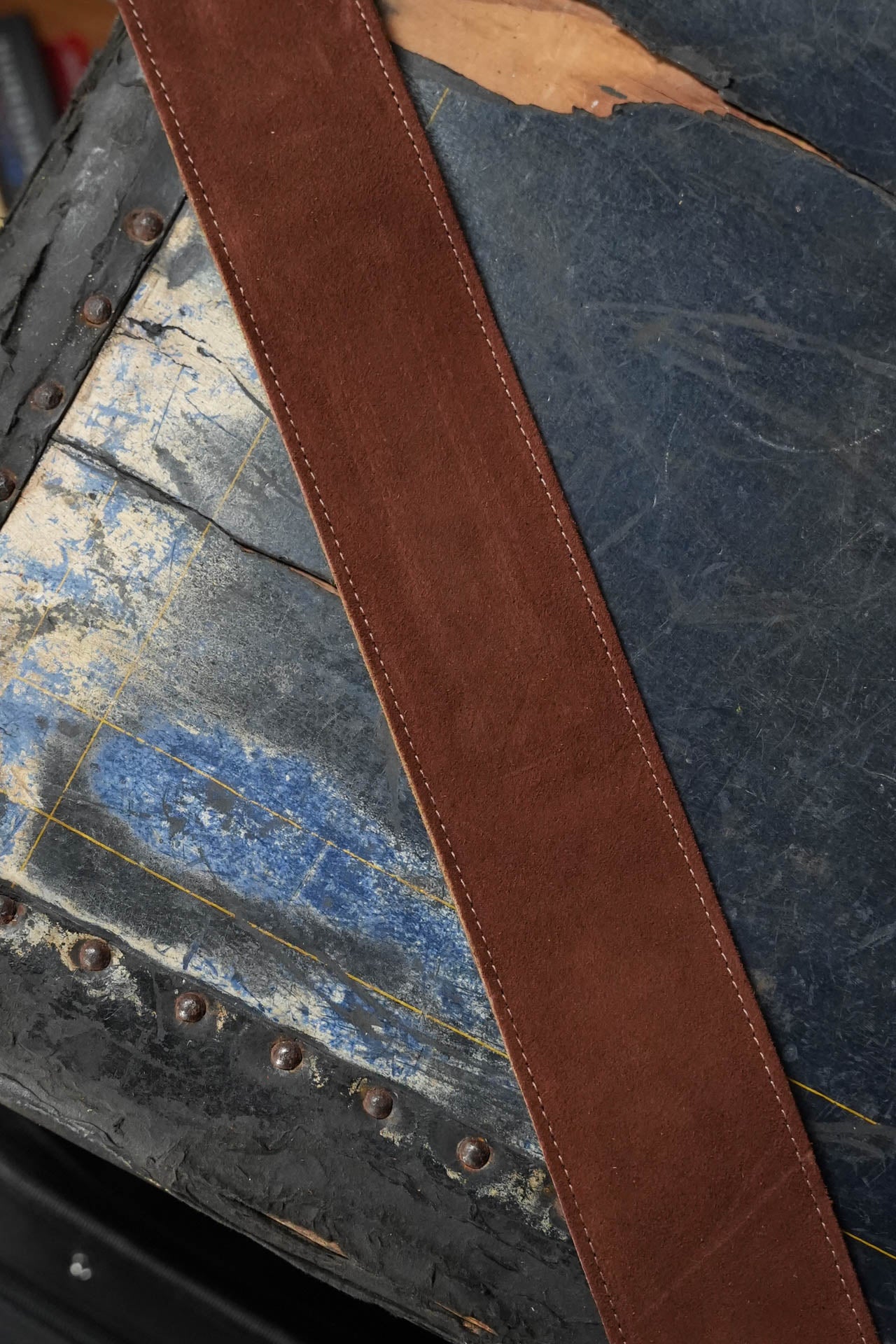 Taylor 2.5" Embroidered Suede Guitar Strap, Chocolate