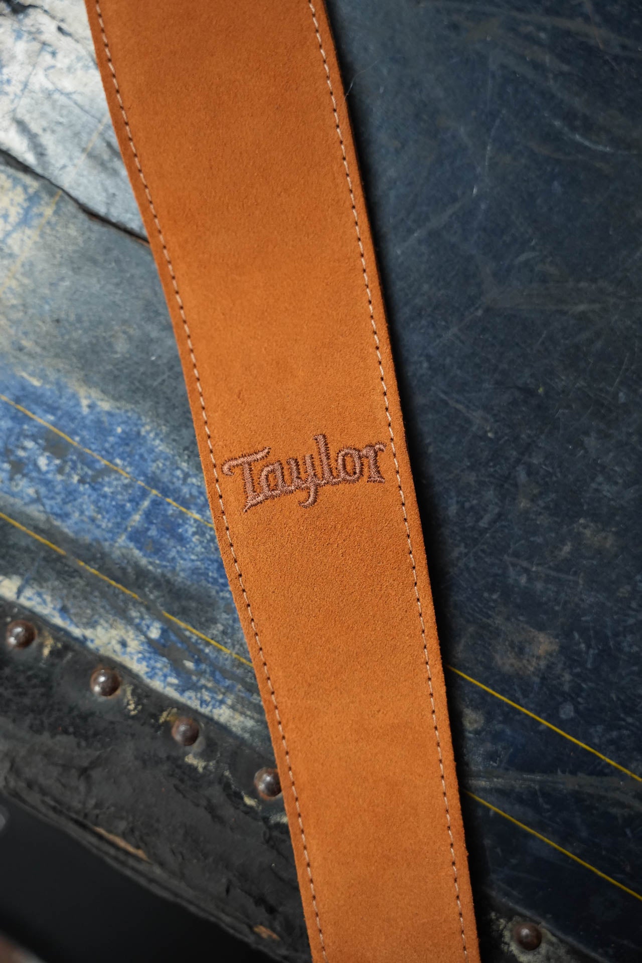 Taylor 2.5" Embroidered Suede Guitar Strap, Honey Gold