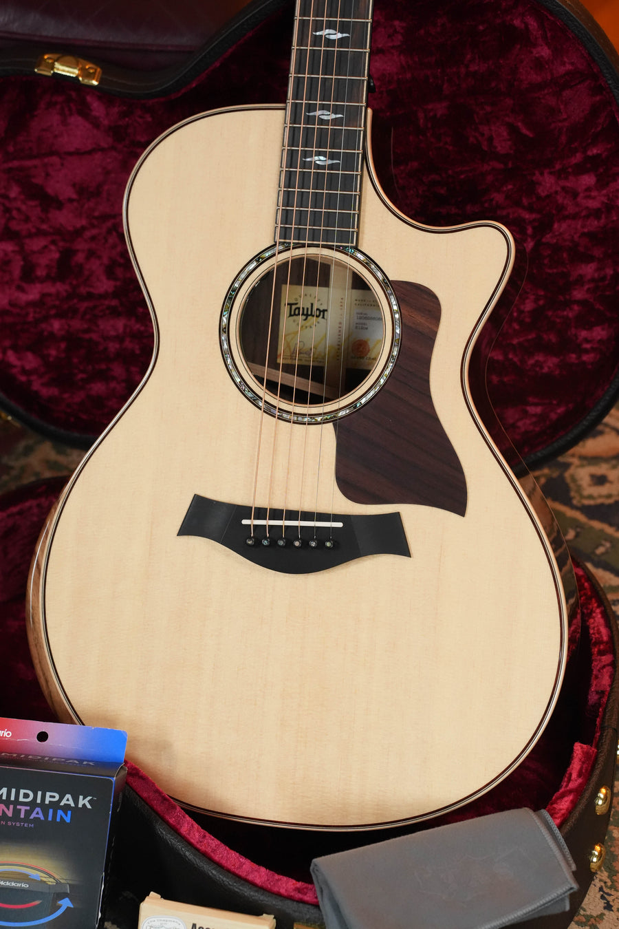 Taylor 812ce Grand Concert Acoustic-Electric #6088