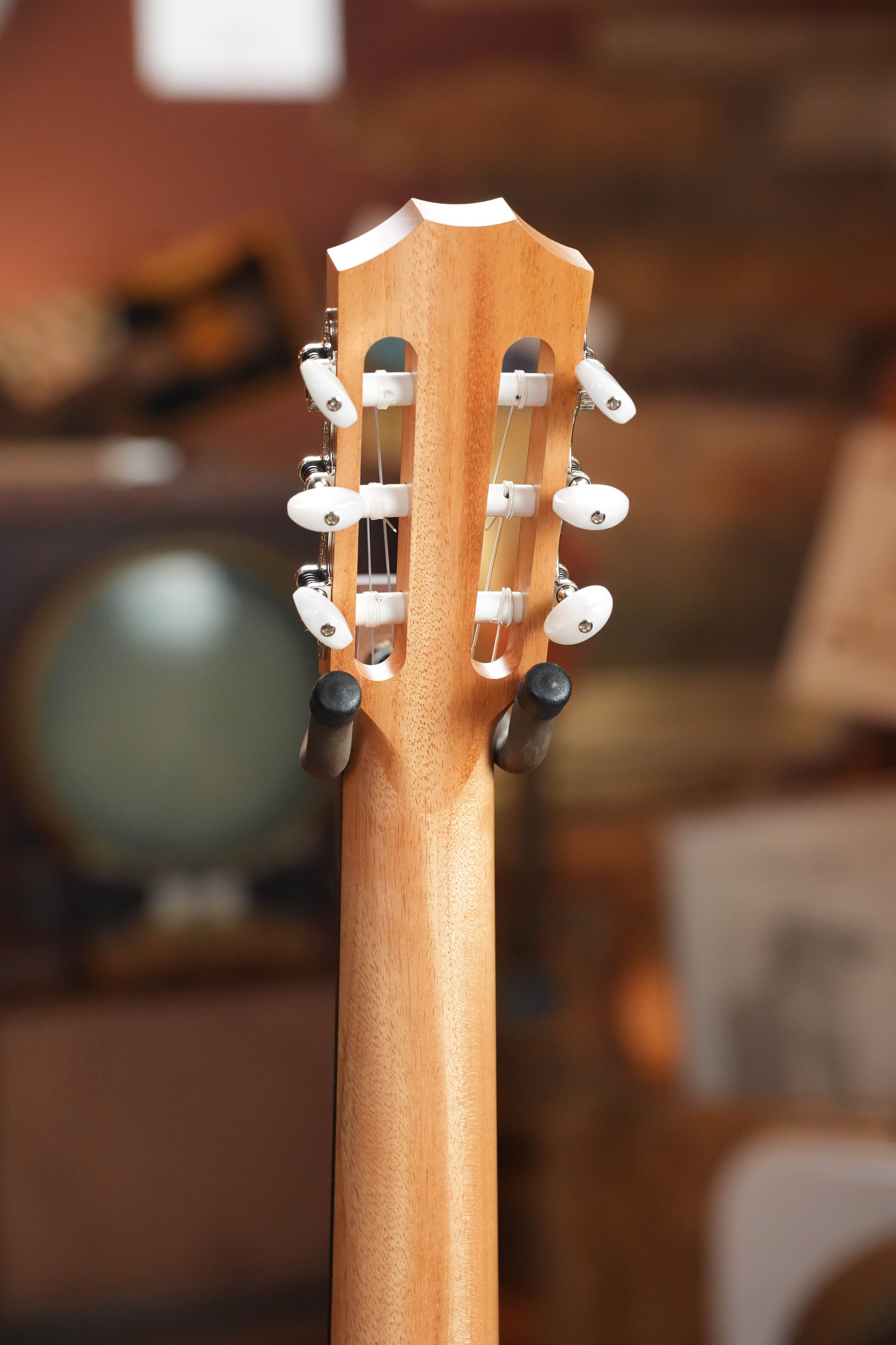 Taylor Academy 12e-N Grand Concert Nylon-String #6107