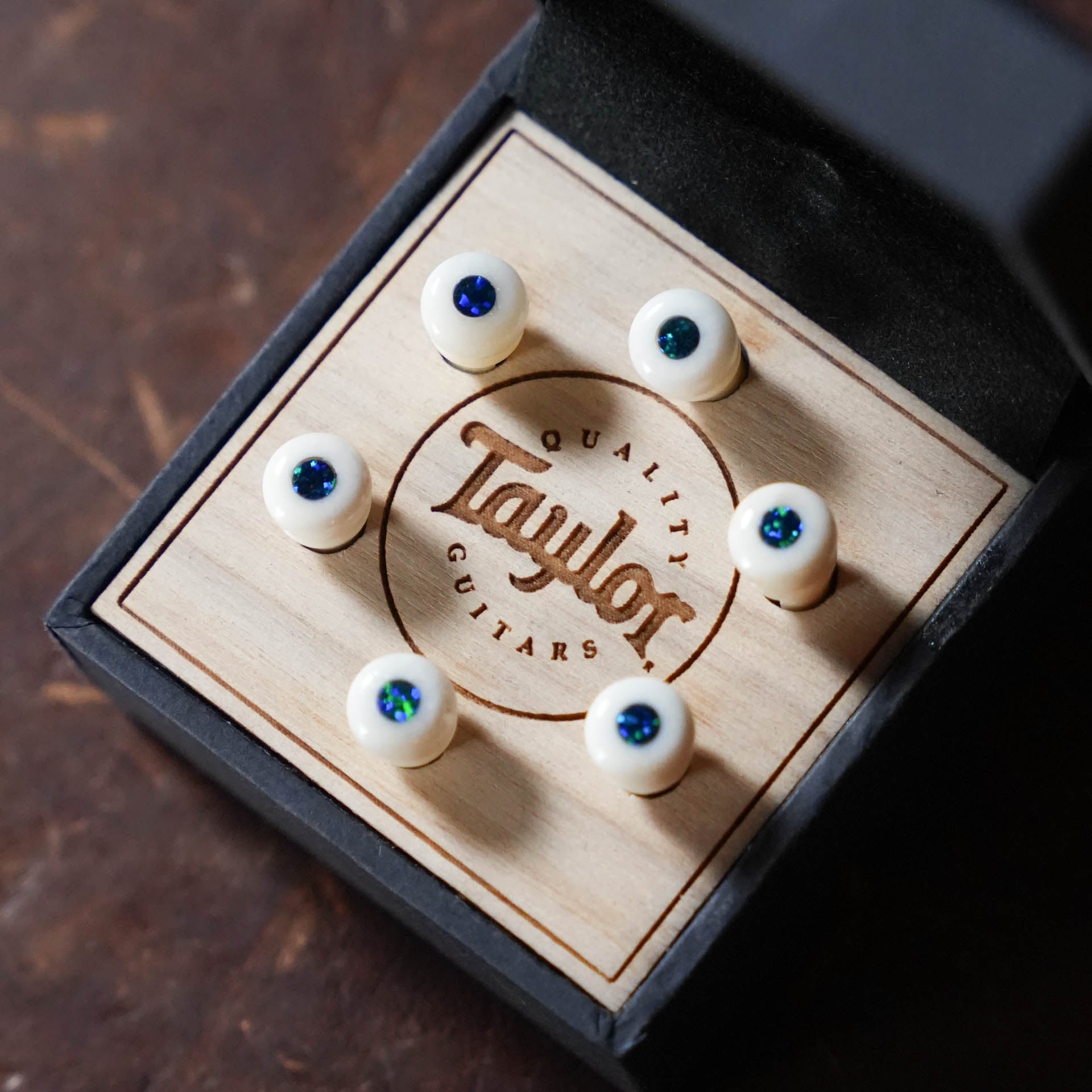 Taylor Bridge Pin Set, Bone, White w/Green Opal