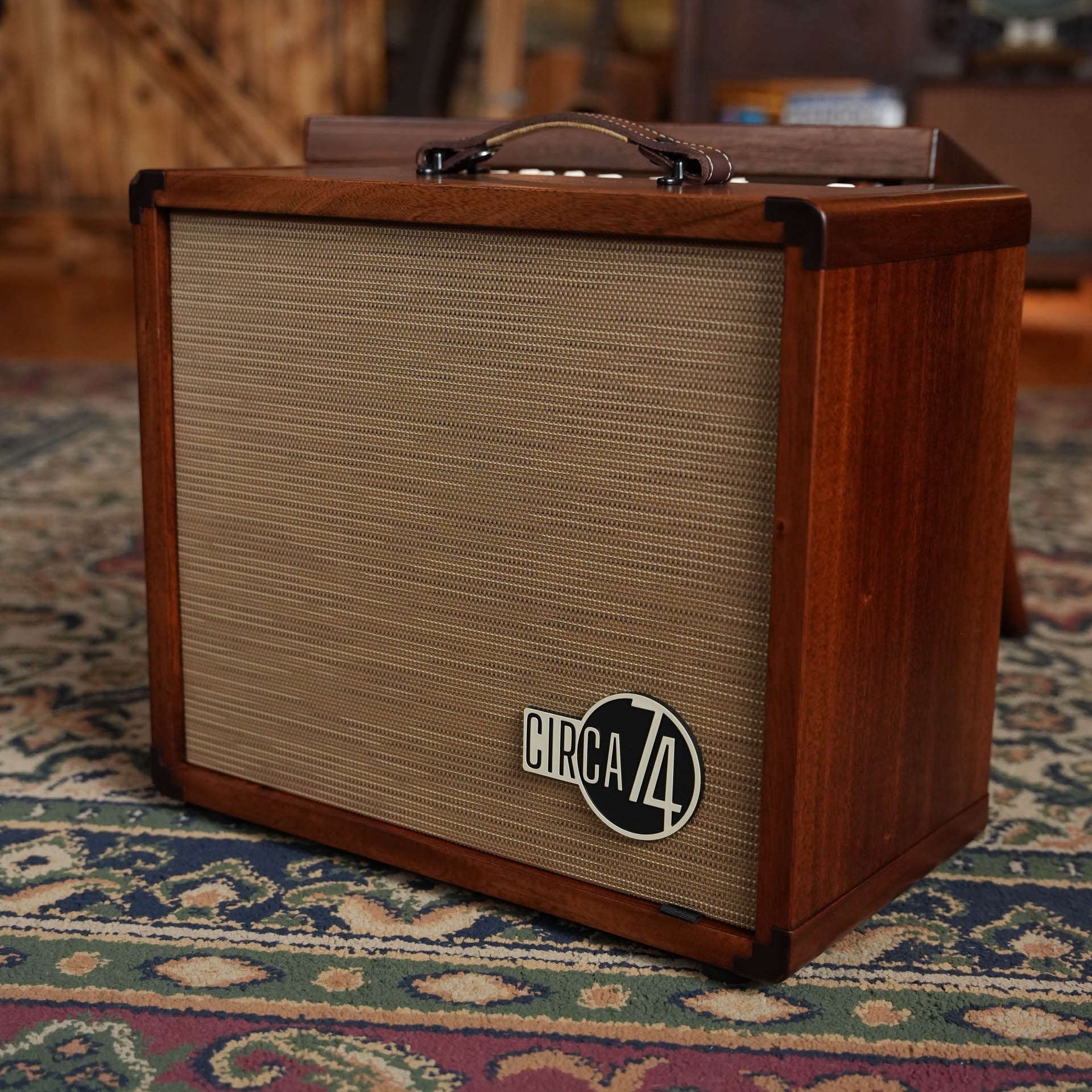 Taylor Circa 74 AV150-10 150-Watt Acoustic Amplifier Mahogany #5620