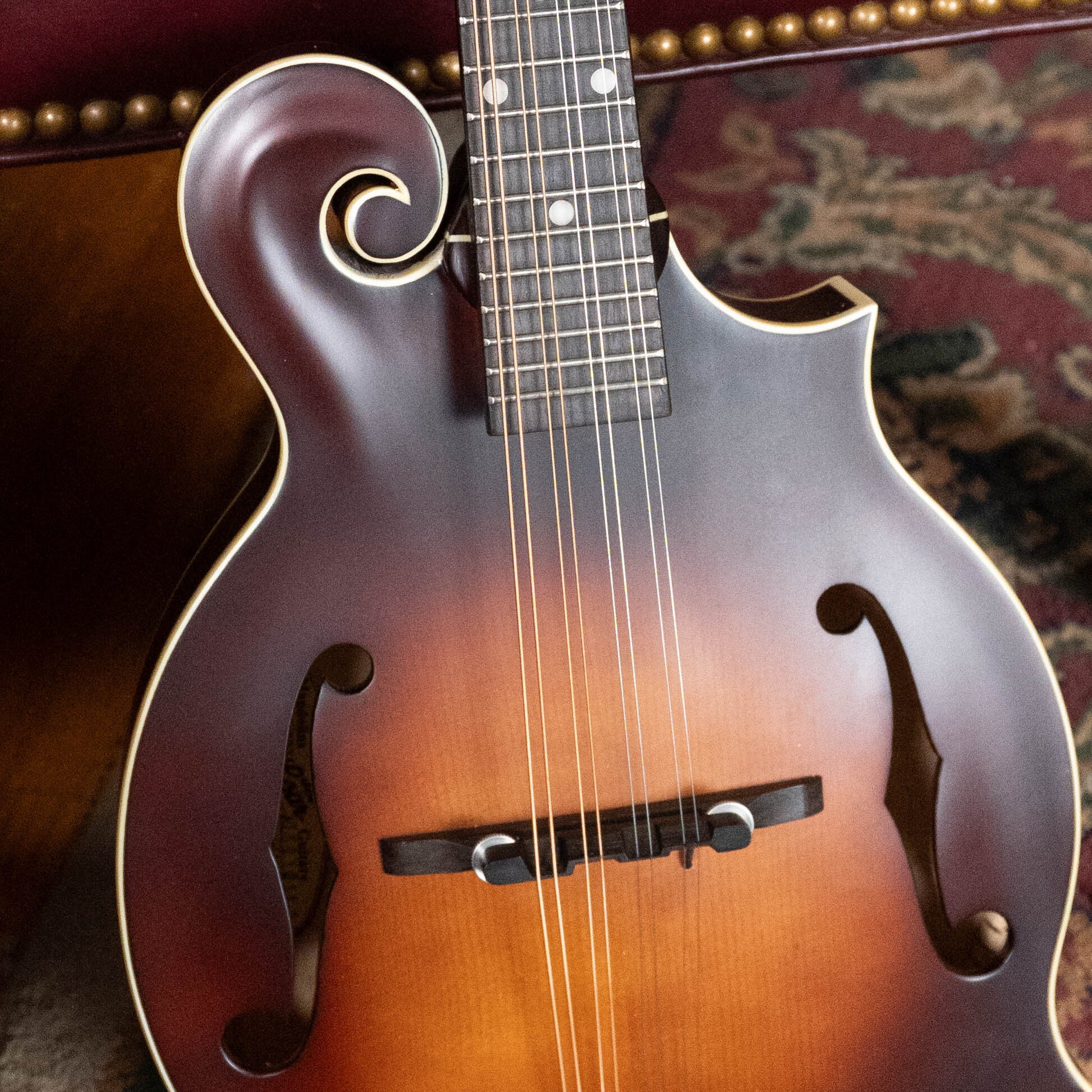 The Loar LM-310FE-BRB "Honey Creek" F-Style Brownburst Mandolin w/Pickup #0158